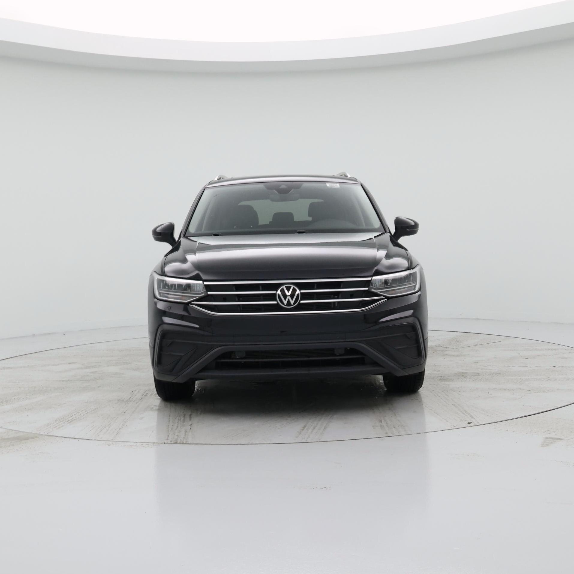 Thumbnail: 2023 Volkswagen Tiguan - 5