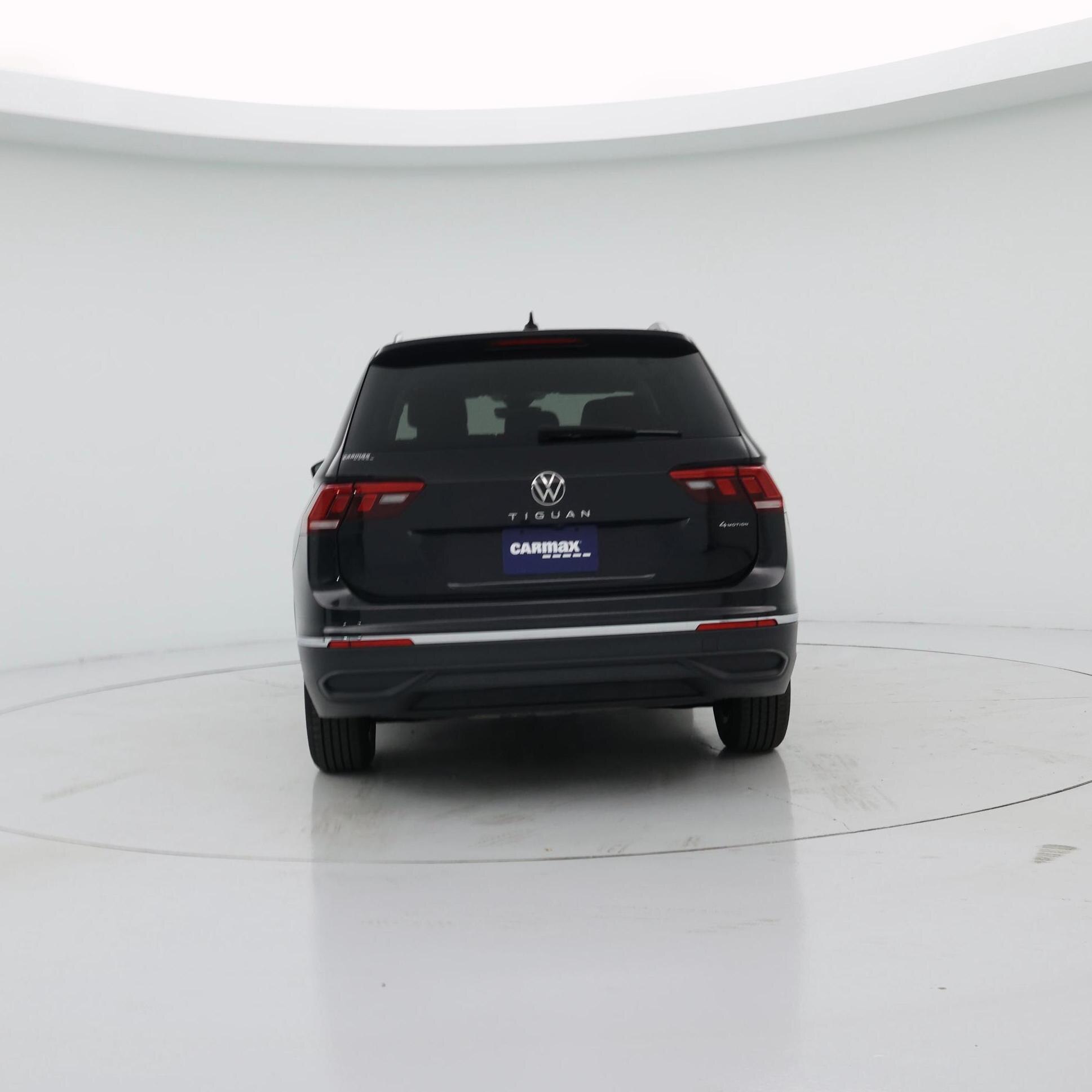 Thumbnail: 2022 Volkswagen Tiguan - 6