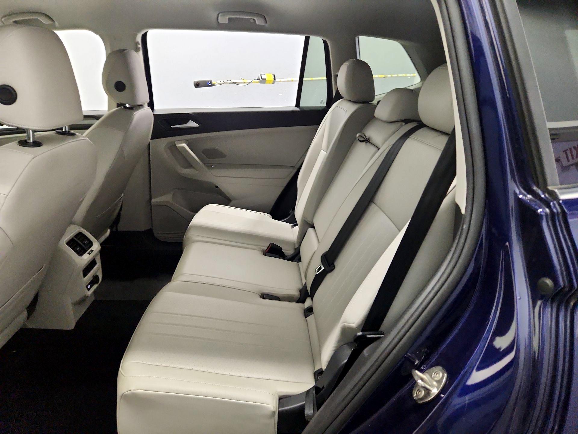 Thumbnail: 2022 Volkswagen Tiguan - 19