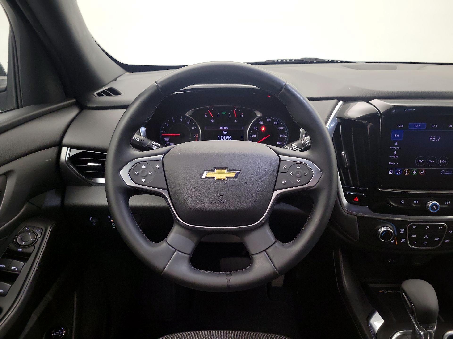 Thumbnail: 2023 Chevrolet Traverse - 10