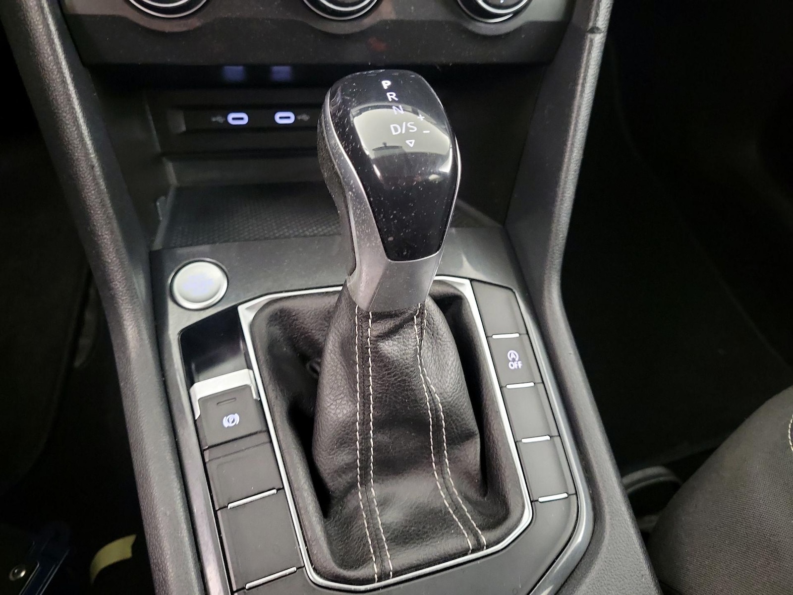 2022 Volkswagen Tiguan S - Photo 15