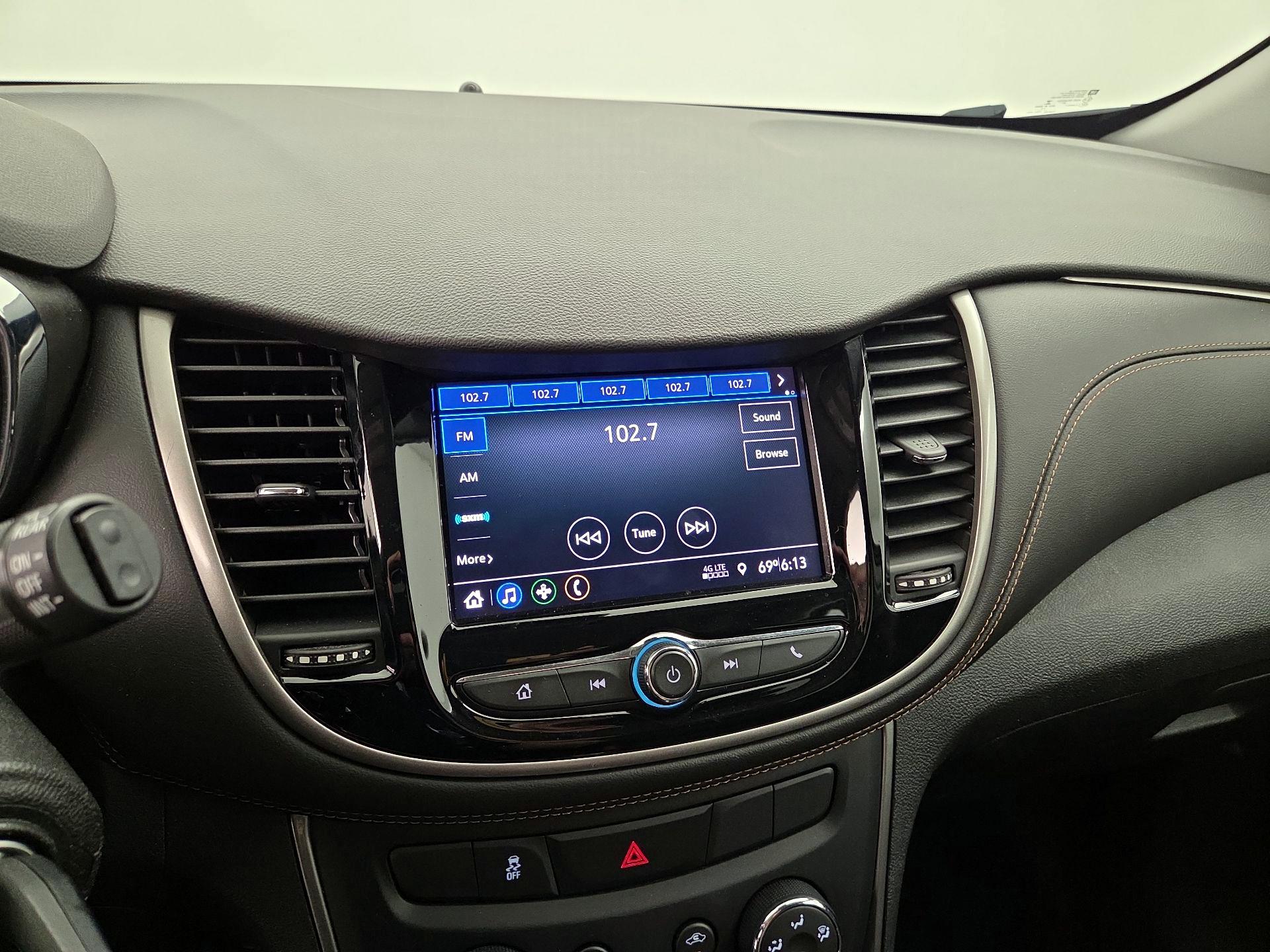 Thumbnail: 2020 Chevrolet Trax - 15