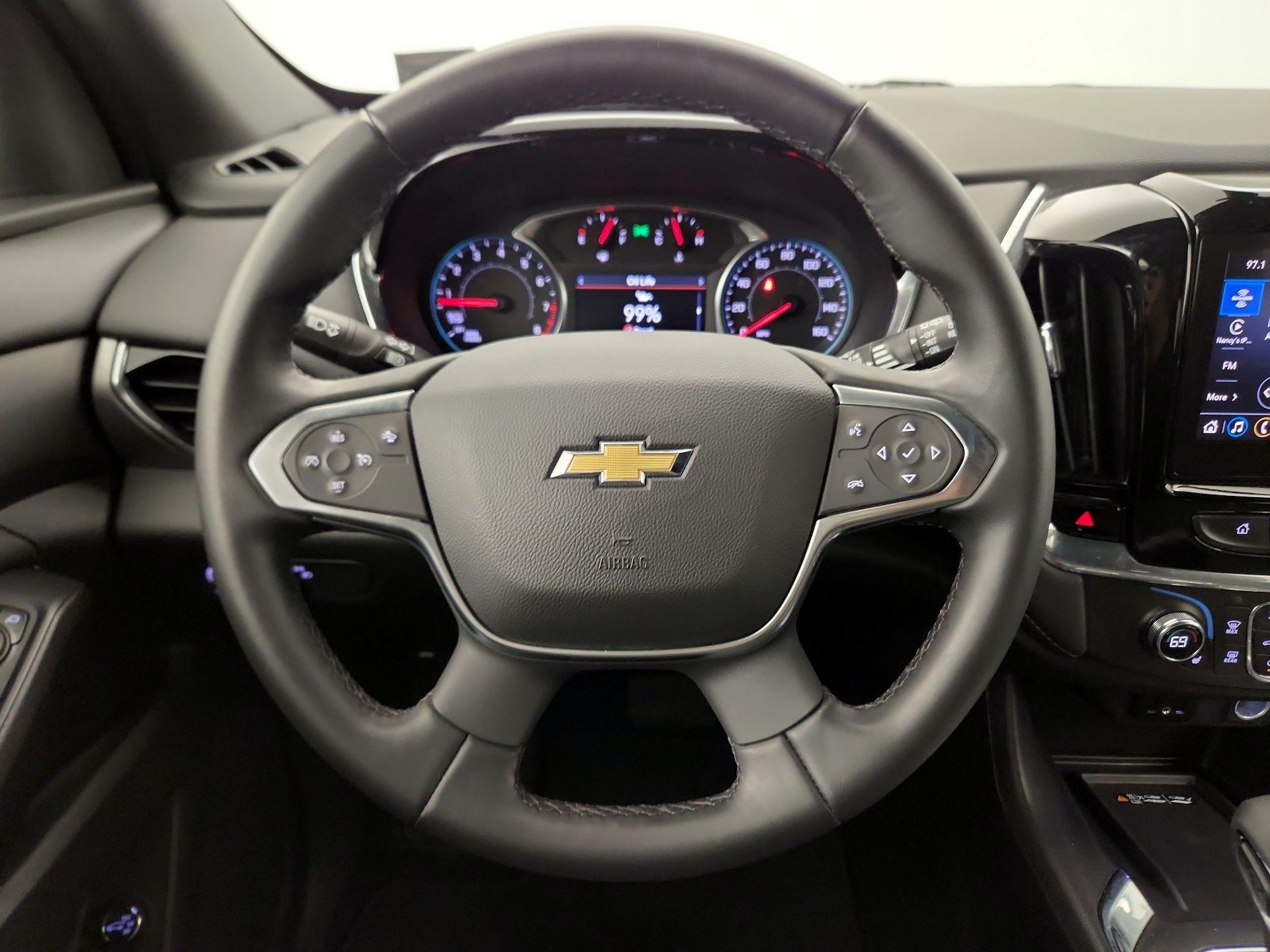 Thumbnail: 2023 Chevrolet Traverse - 10
