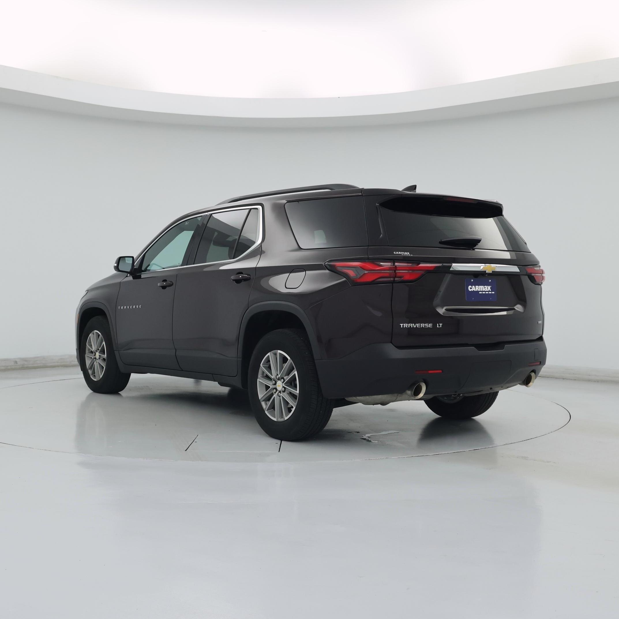 Thumbnail: 2023 Chevrolet Traverse - 2