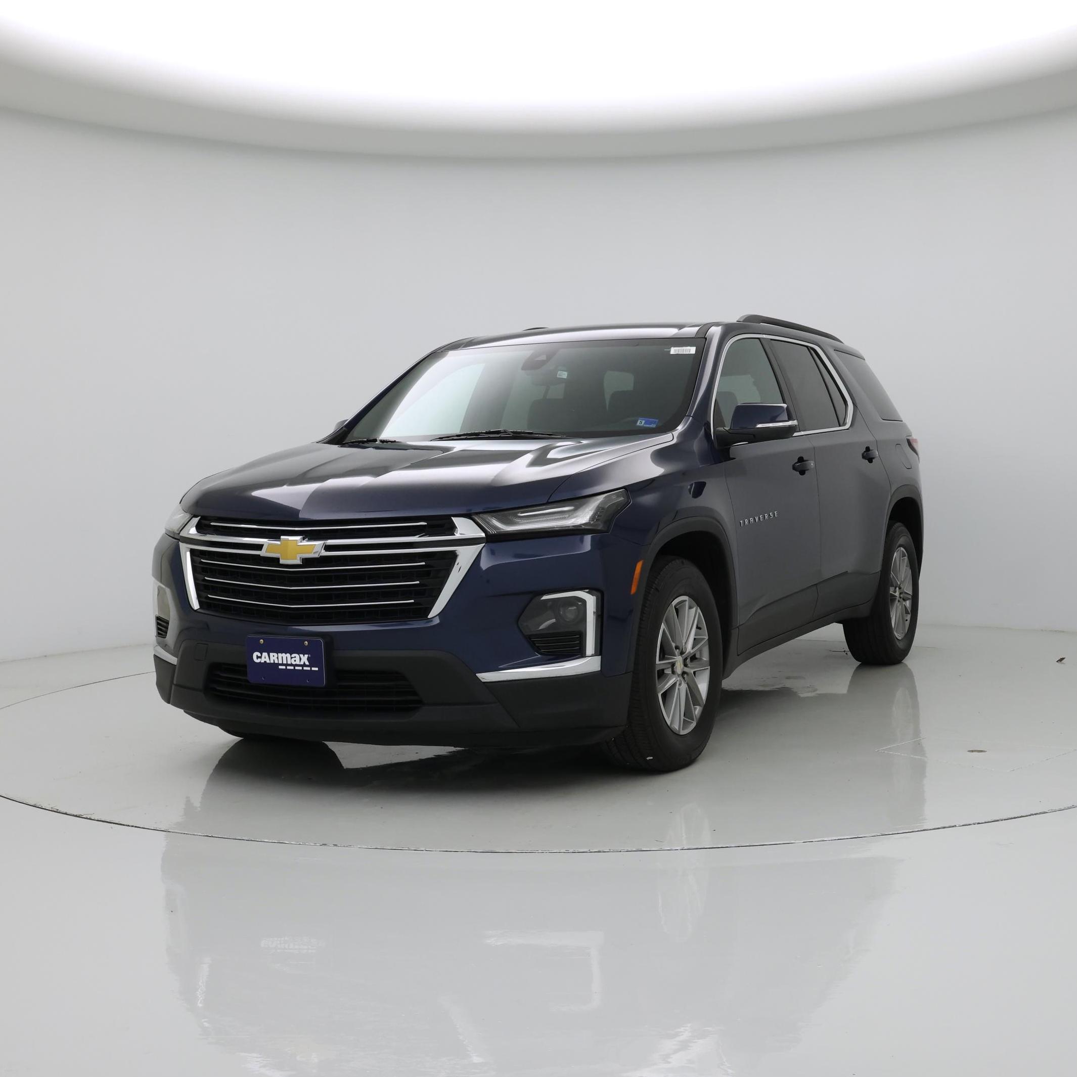 Thumbnail: 2023 Chevrolet Traverse - 4
