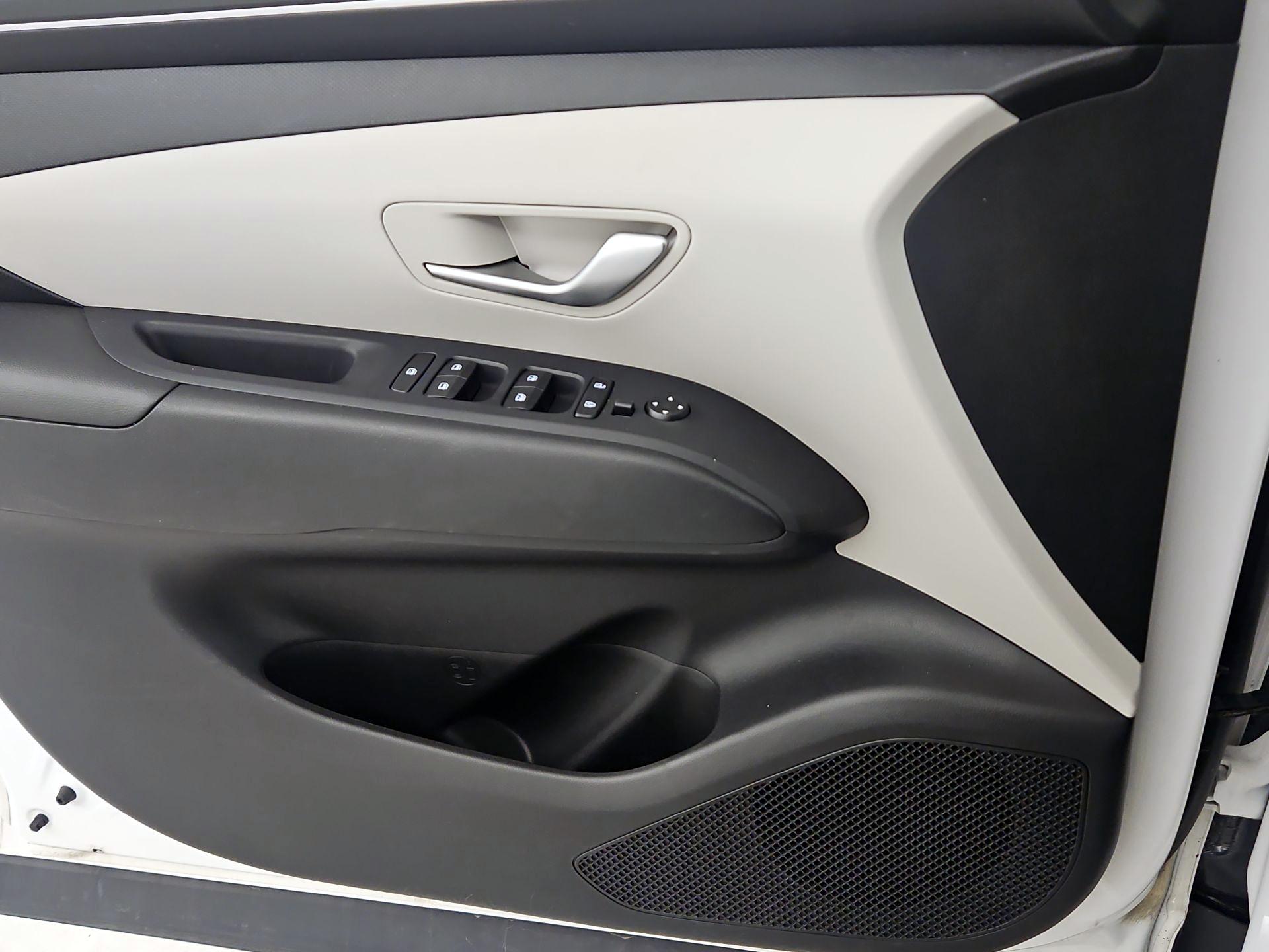 Thumbnail: 2023 Hyundai Tucson - 12