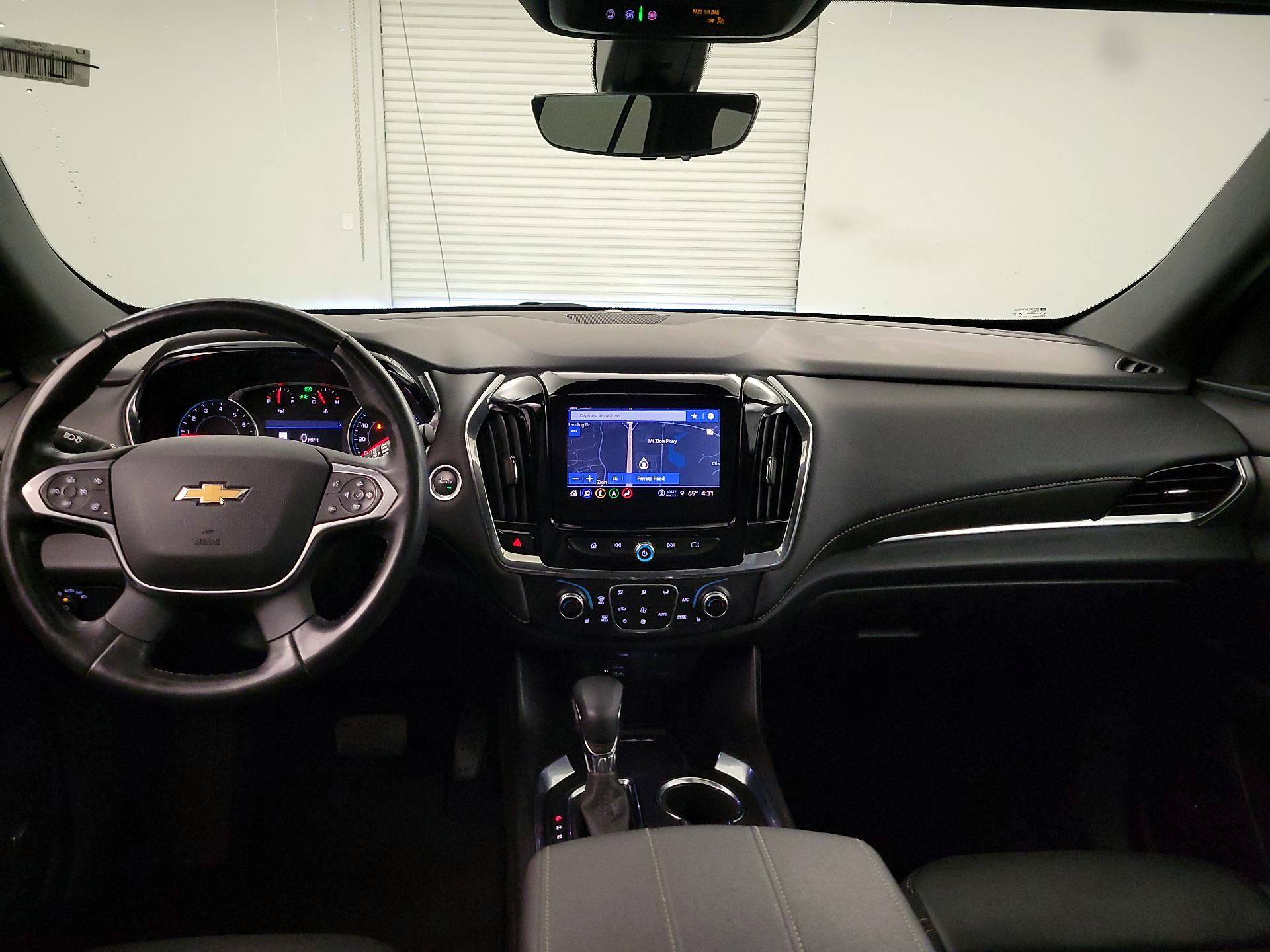 Thumbnail: 2023 Chevrolet Traverse - 9