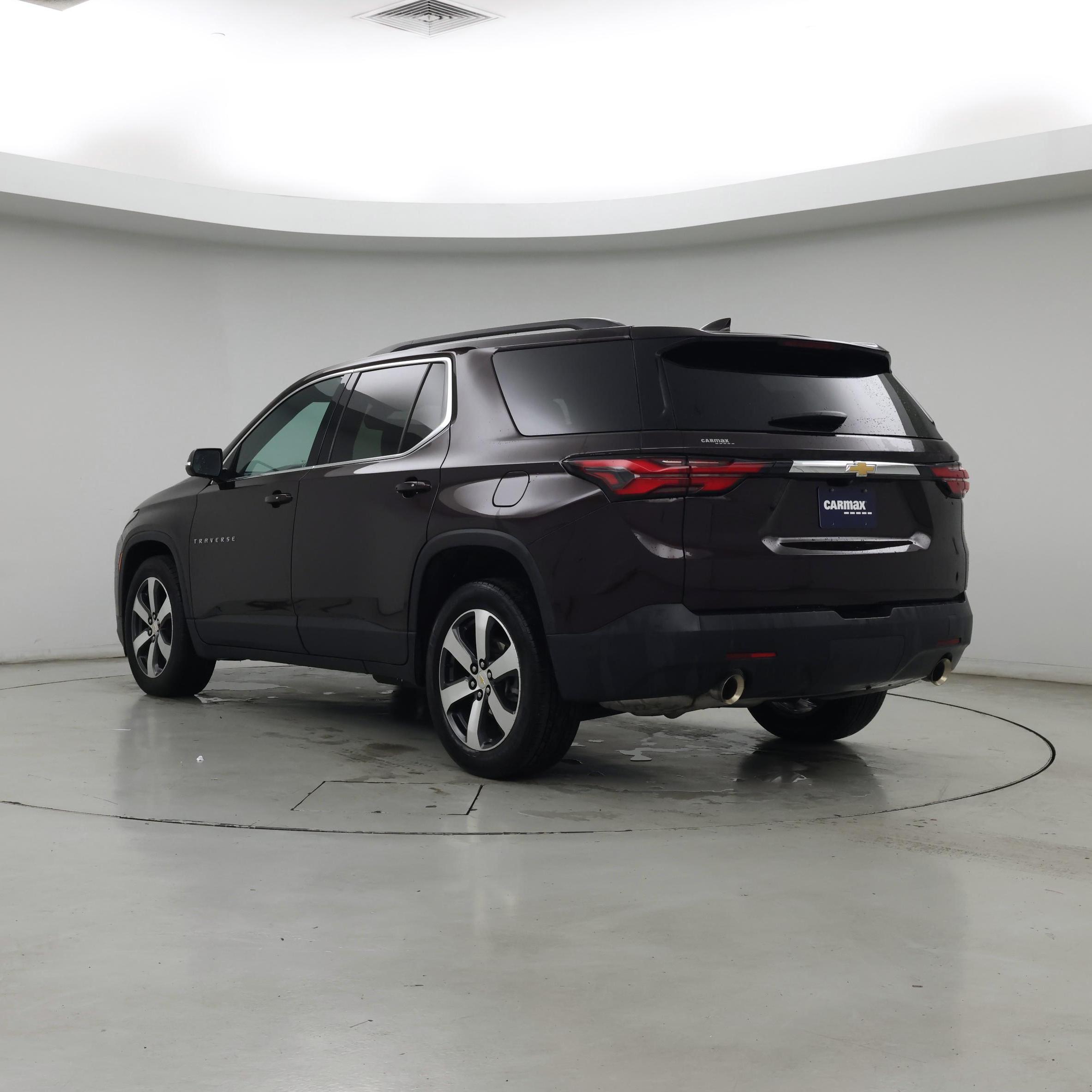 Thumbnail: 2023 Chevrolet Traverse - 2
