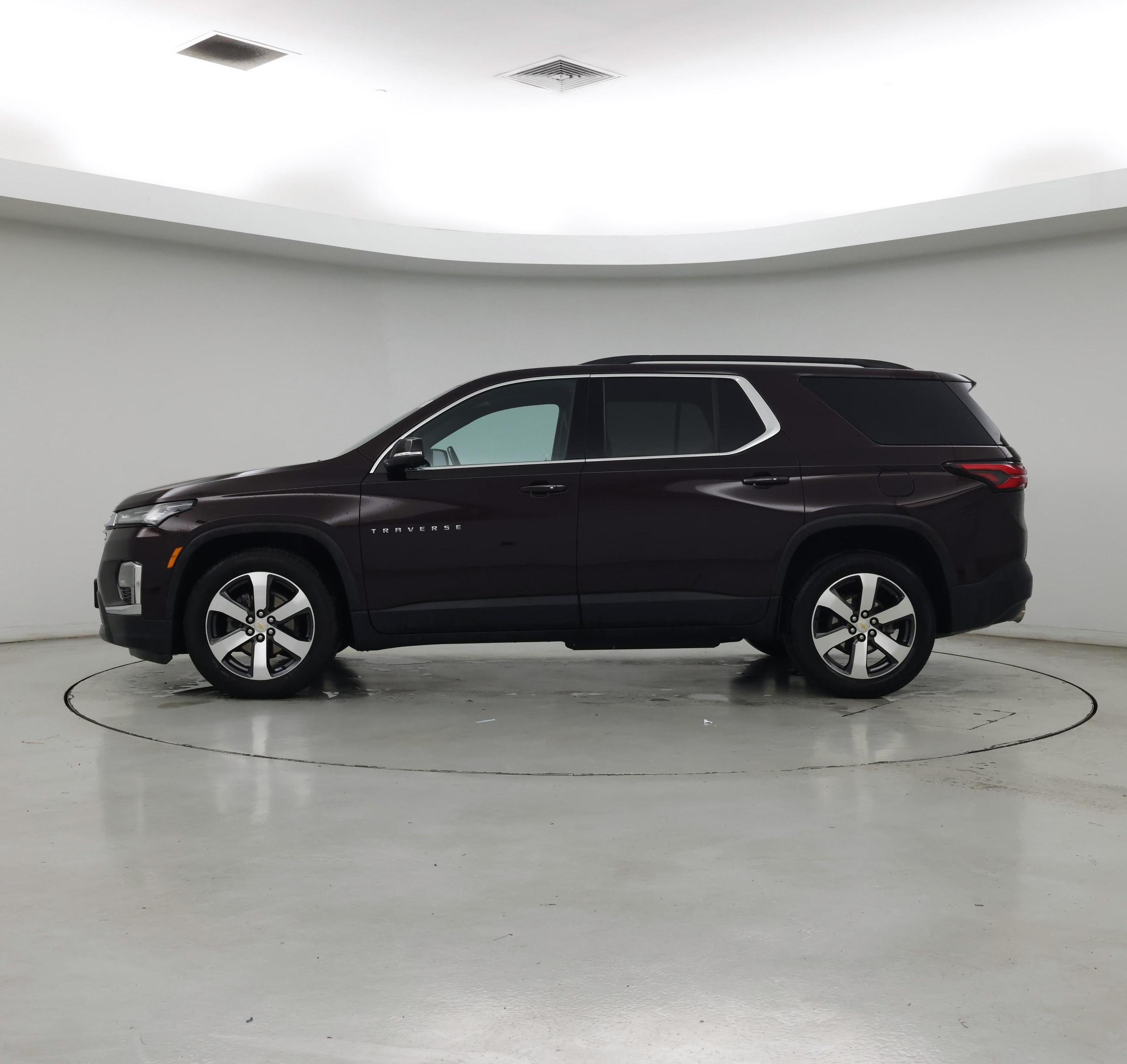 Thumbnail: 2023 Chevrolet Traverse - 3