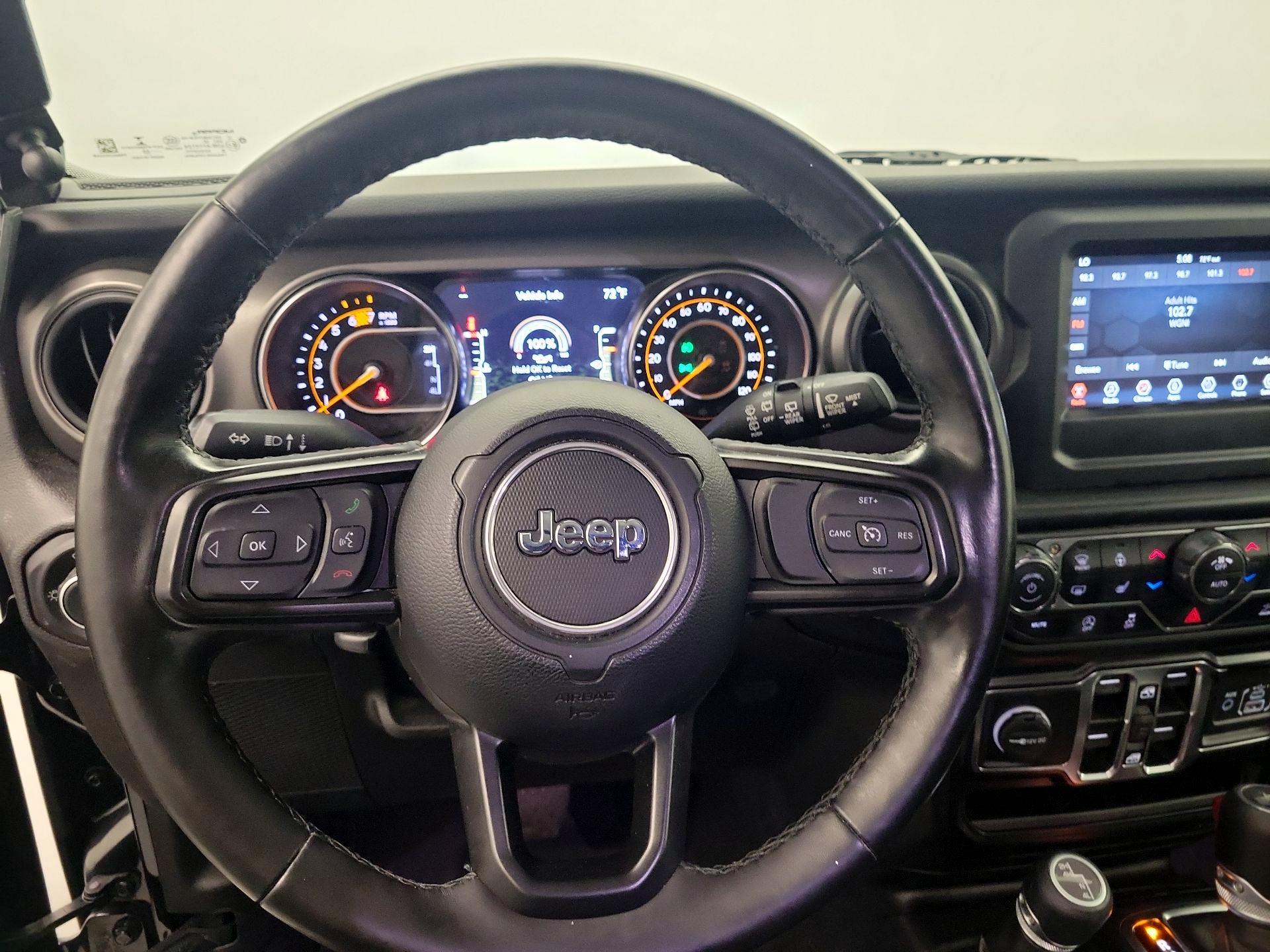 Thumbnail: 2022 Jeep Wrangler - 10