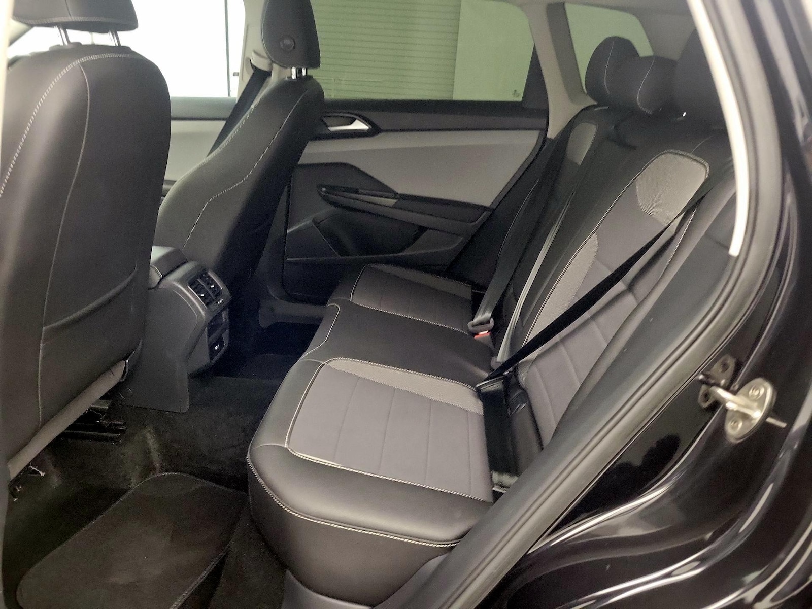 2023 Volkswagen Taos SE - Photo 18