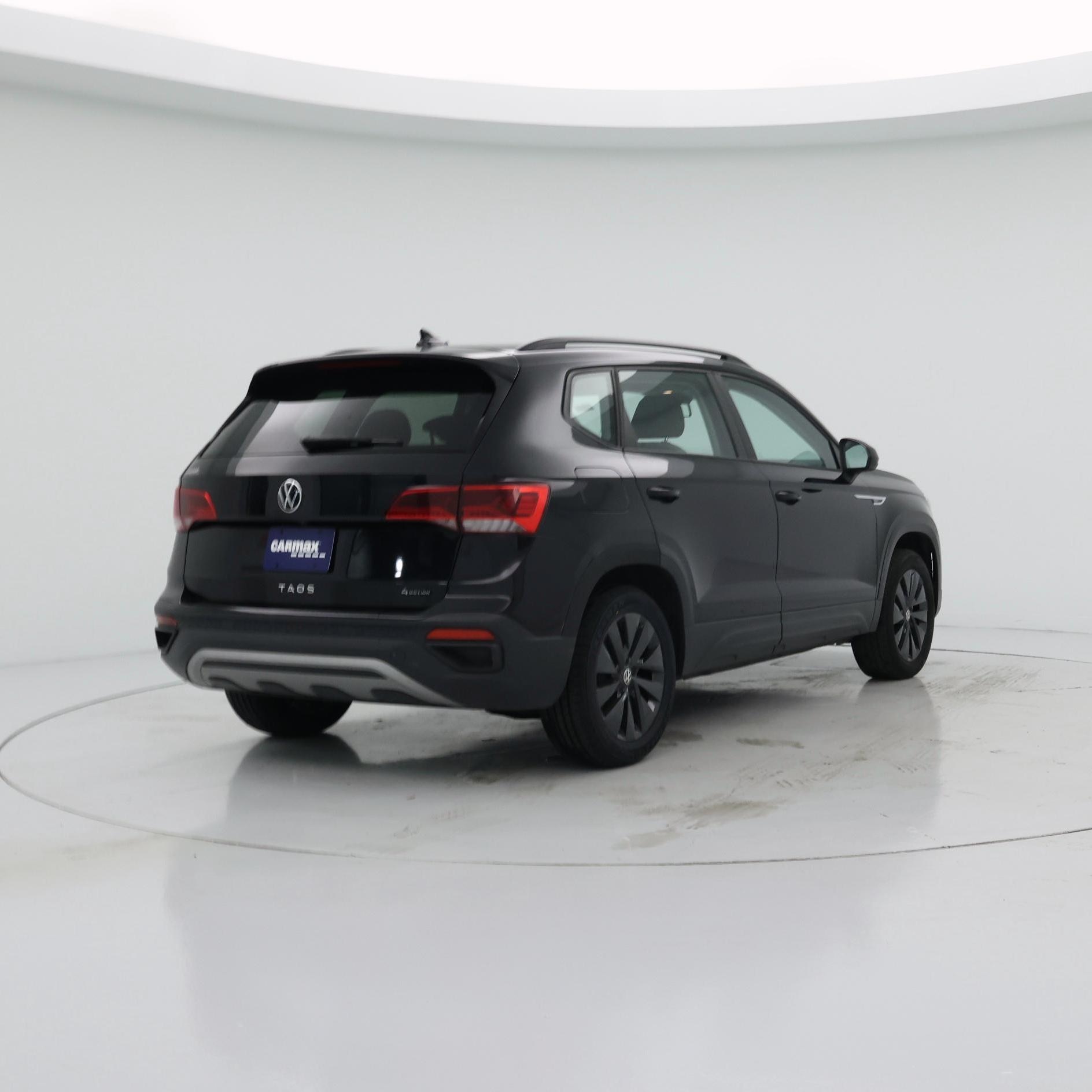 Thumbnail: 2022 Volkswagen Taos - 8