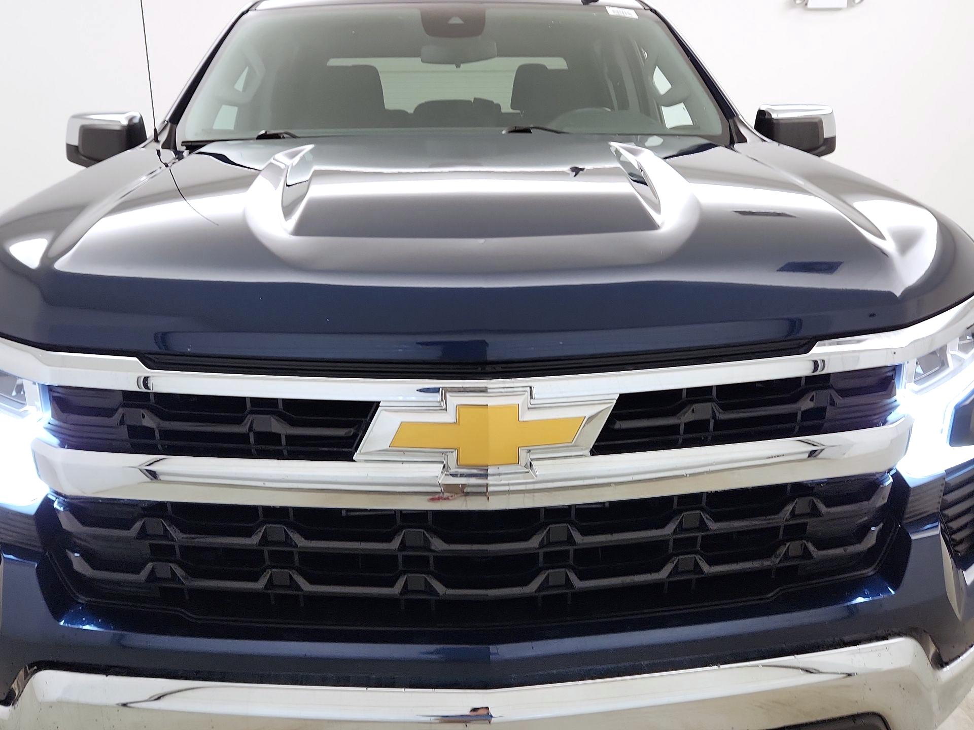 Thumbnail: 2023 Chevrolet Silverado 1500 - 2