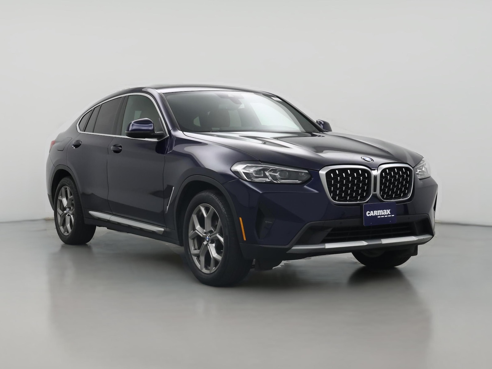 2023 BMW X4