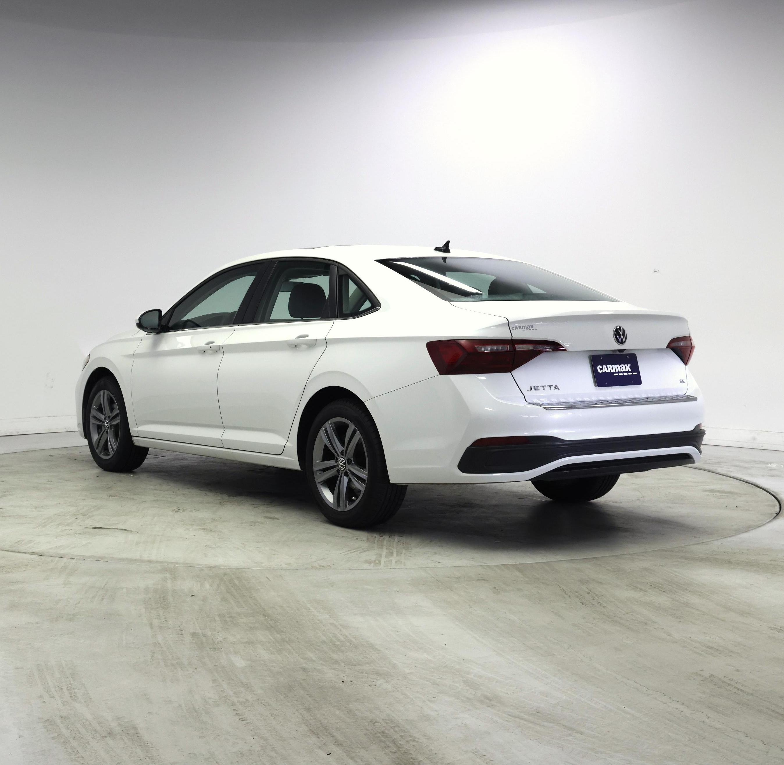 Thumbnail: 2023 Volkswagen Jetta - 2