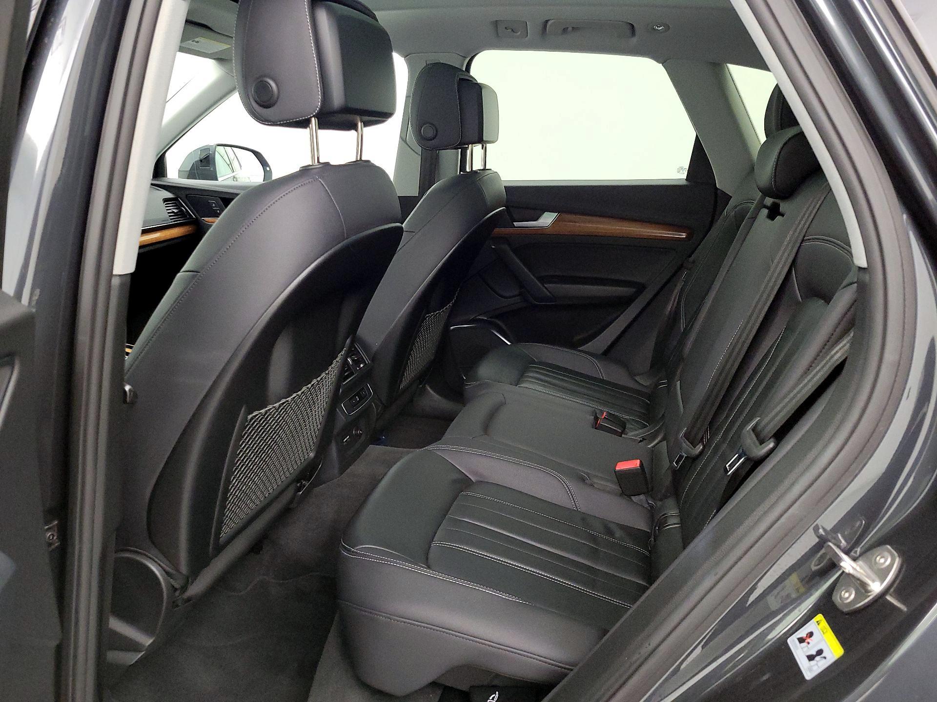 Thumbnail: 2023 Audi Q5 - 20