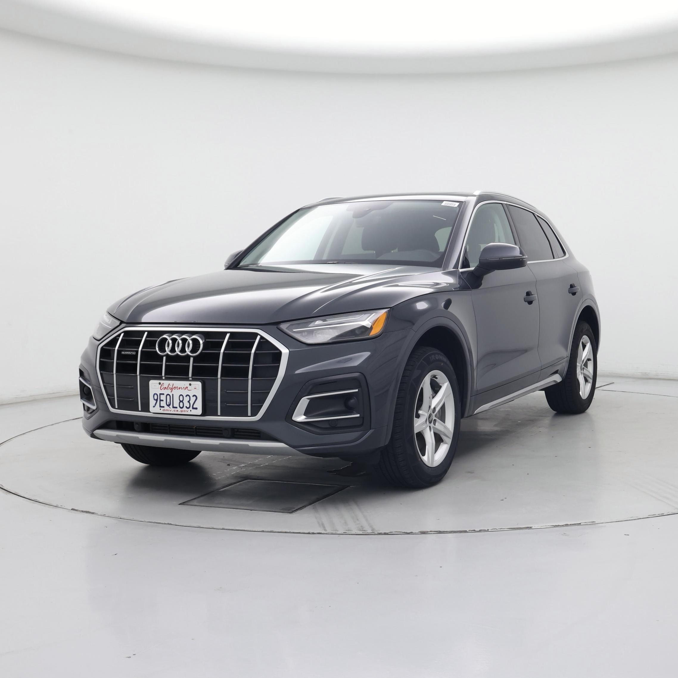 Thumbnail: 2023 Audi Q5 - 4