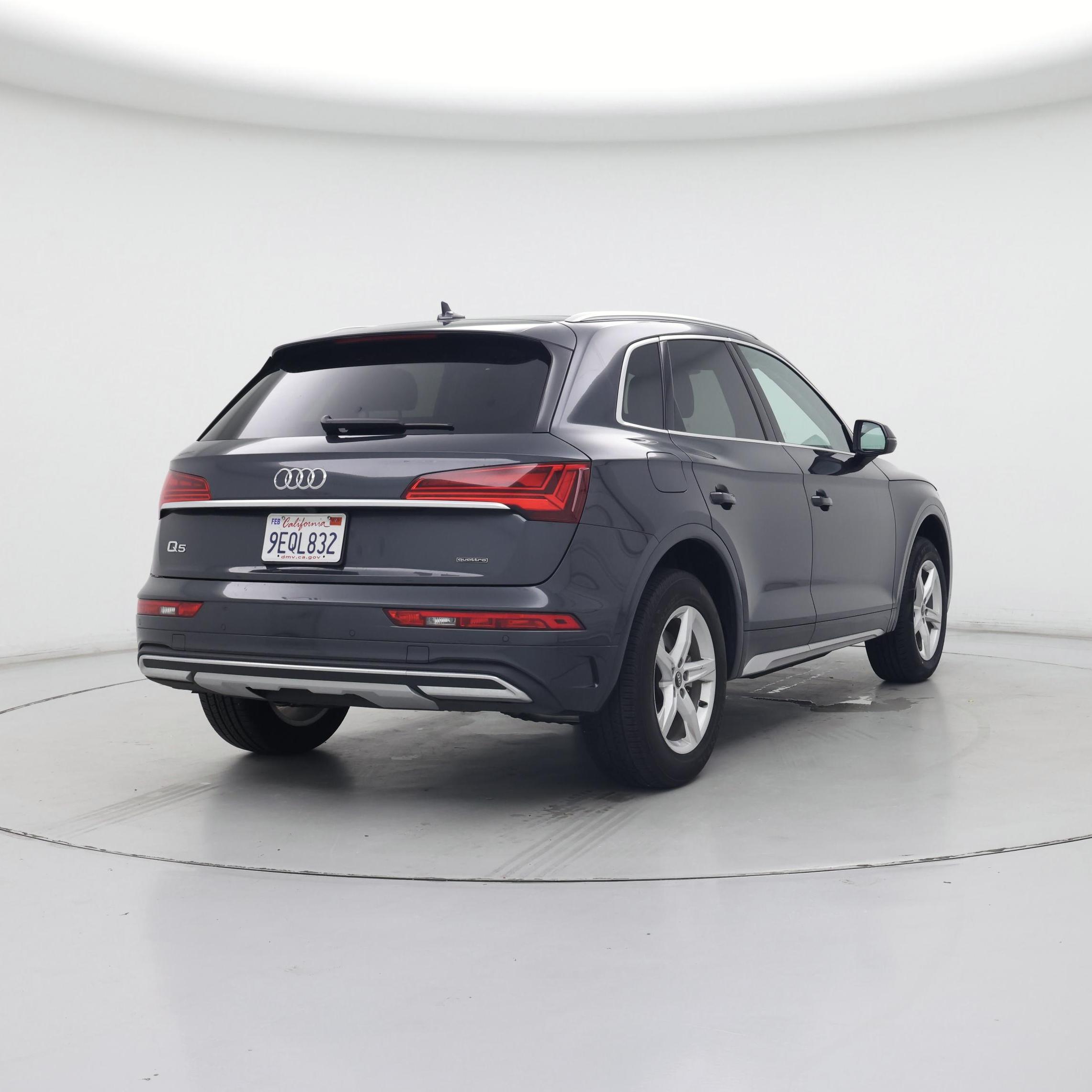 Thumbnail: 2023 Audi Q5 - 8