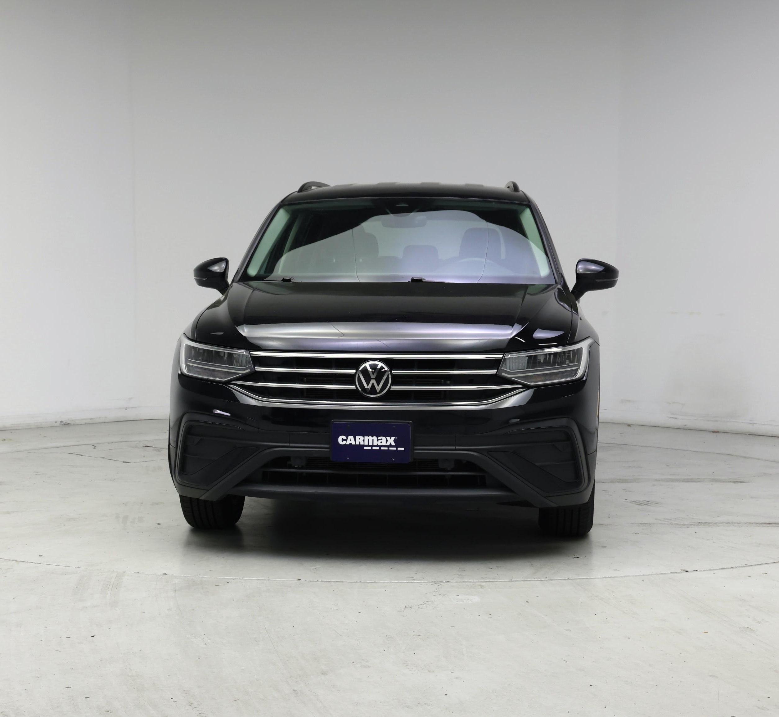 Thumbnail: 2023 Volkswagen Tiguan - 5