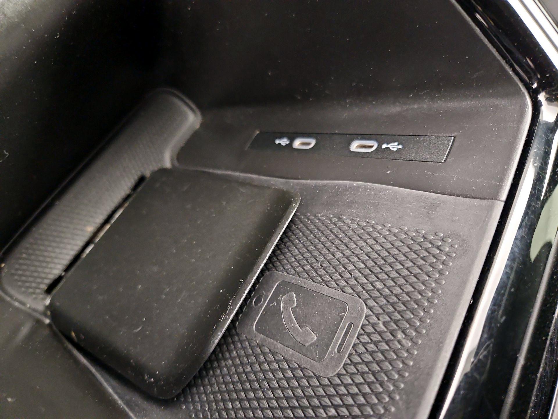 Thumbnail: 2023 Volkswagen ID.4 - 19