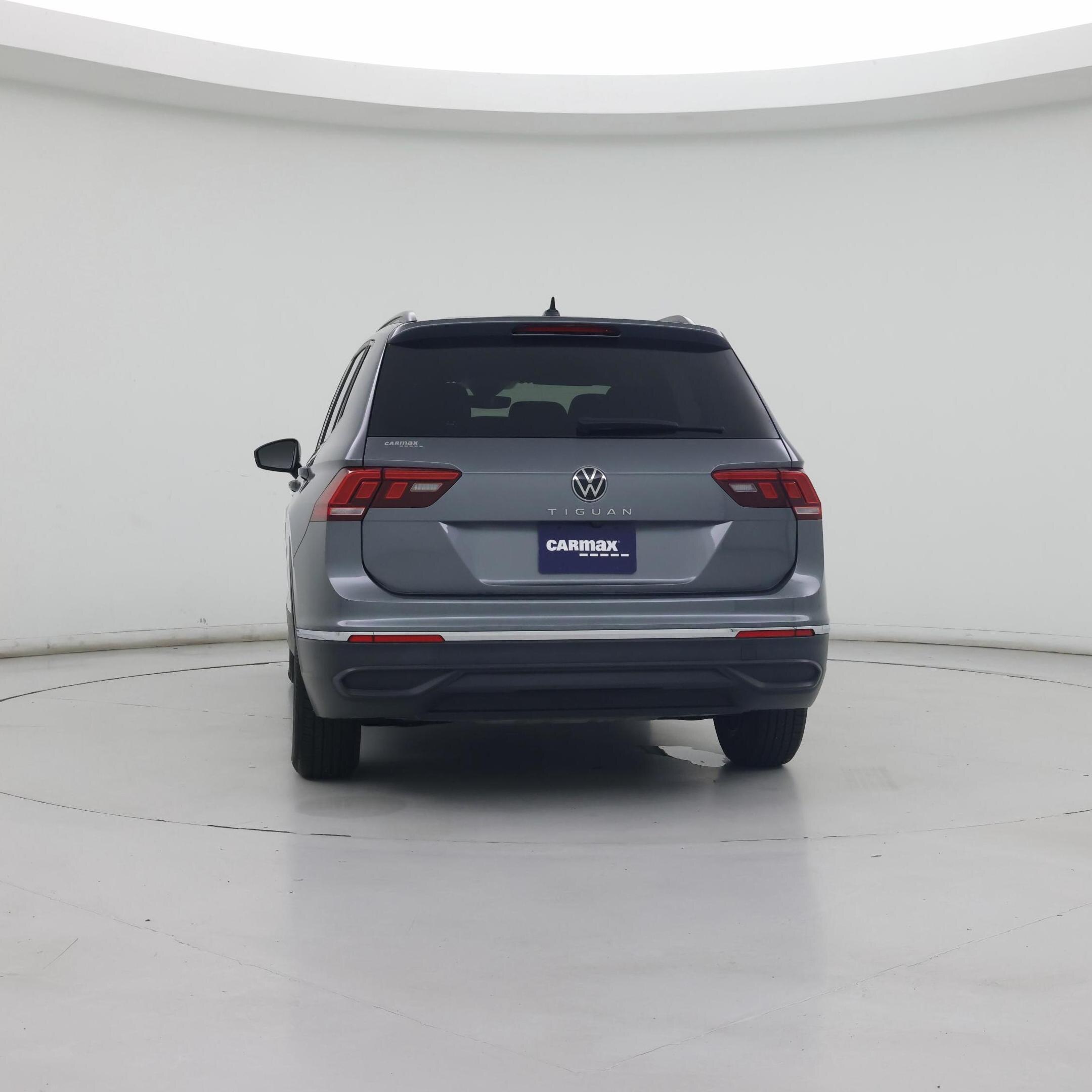 Thumbnail: 2023 Volkswagen Tiguan - 6