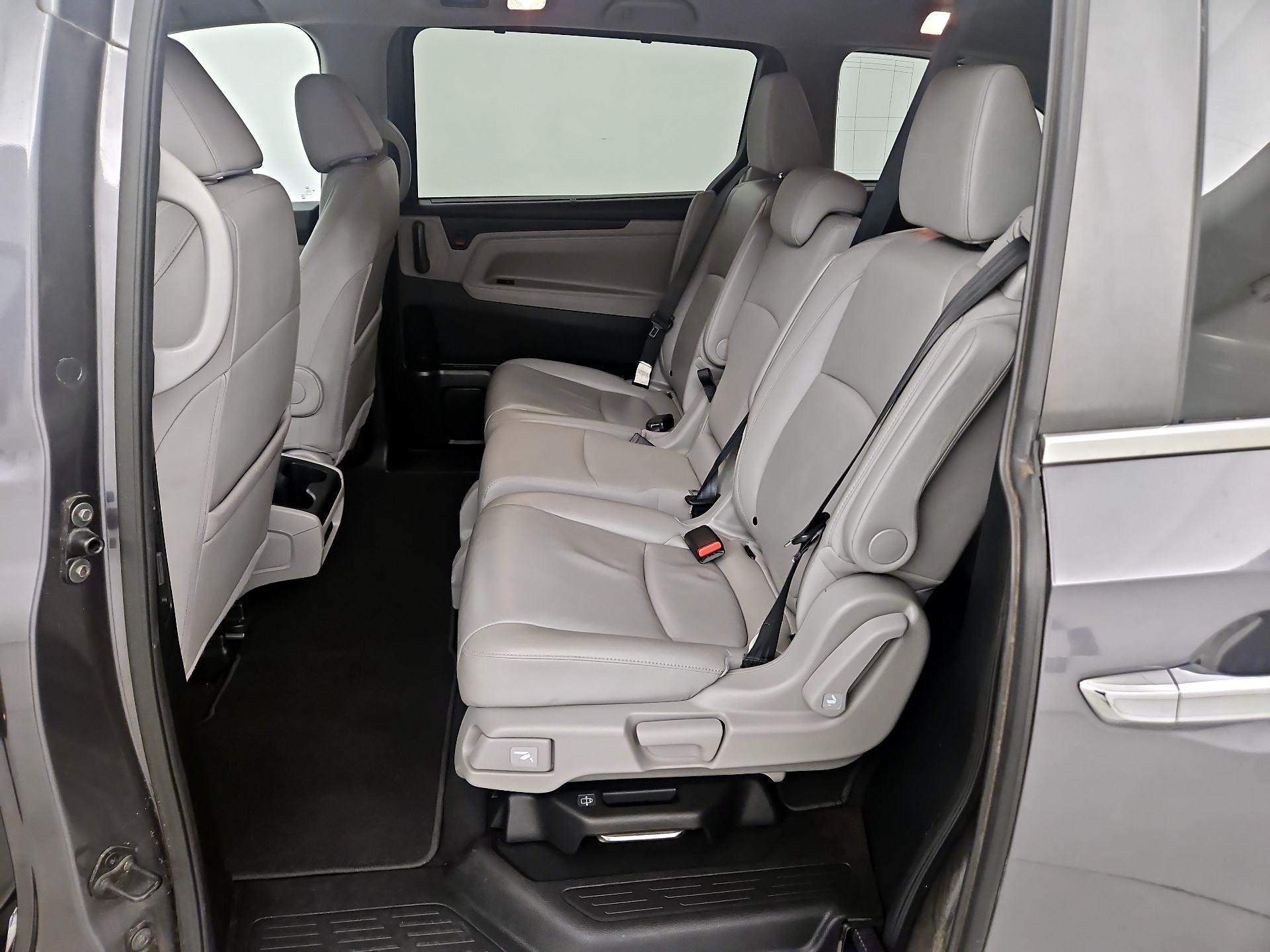 Thumbnail: 2020 Honda Odyssey - 20