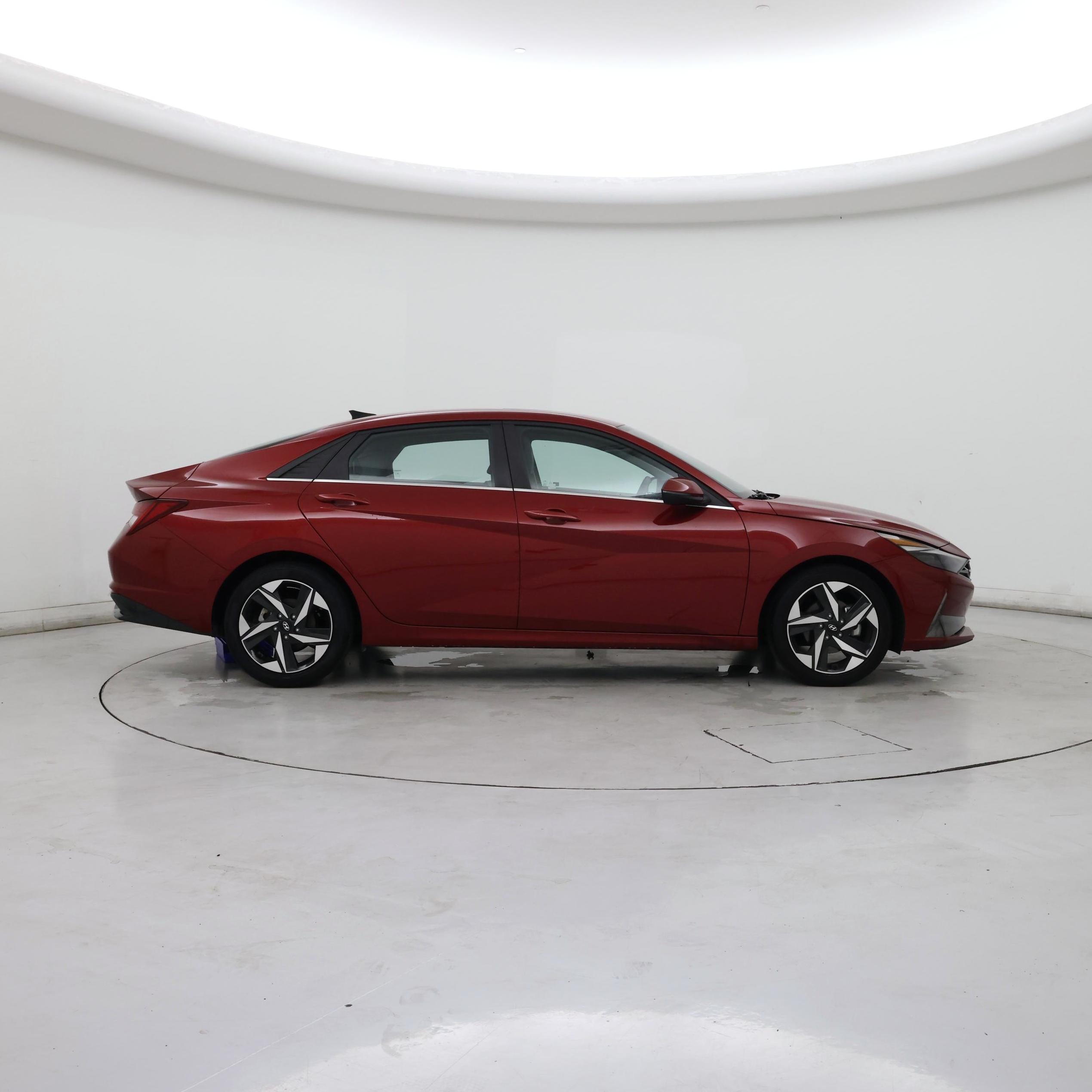 Thumbnail: 2023 Hyundai Elantra - 7