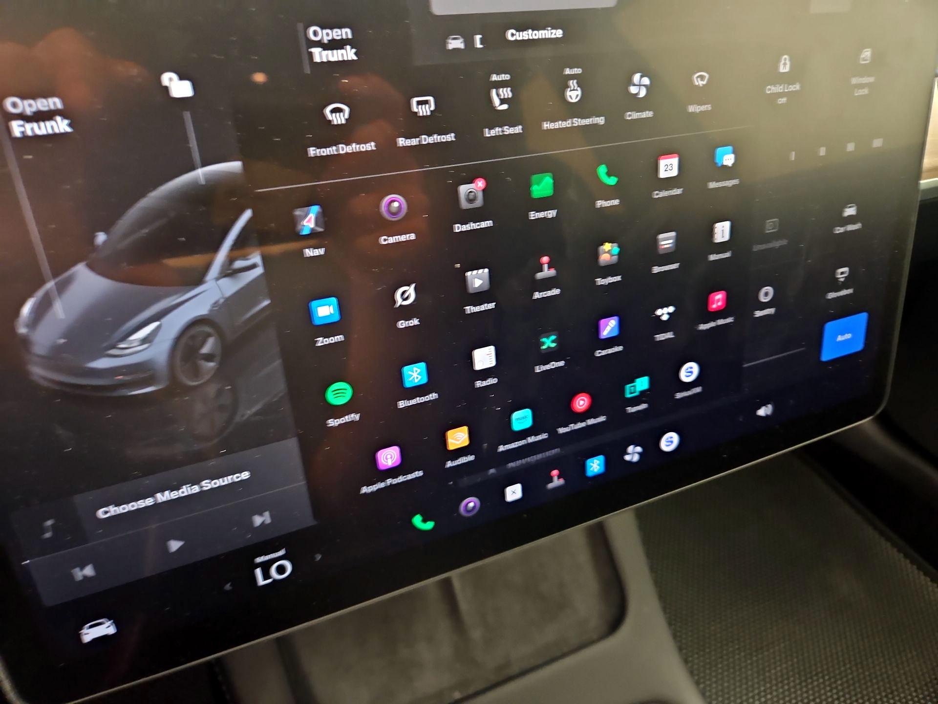 Thumbnail: 2023 Tesla Model 3 - 15