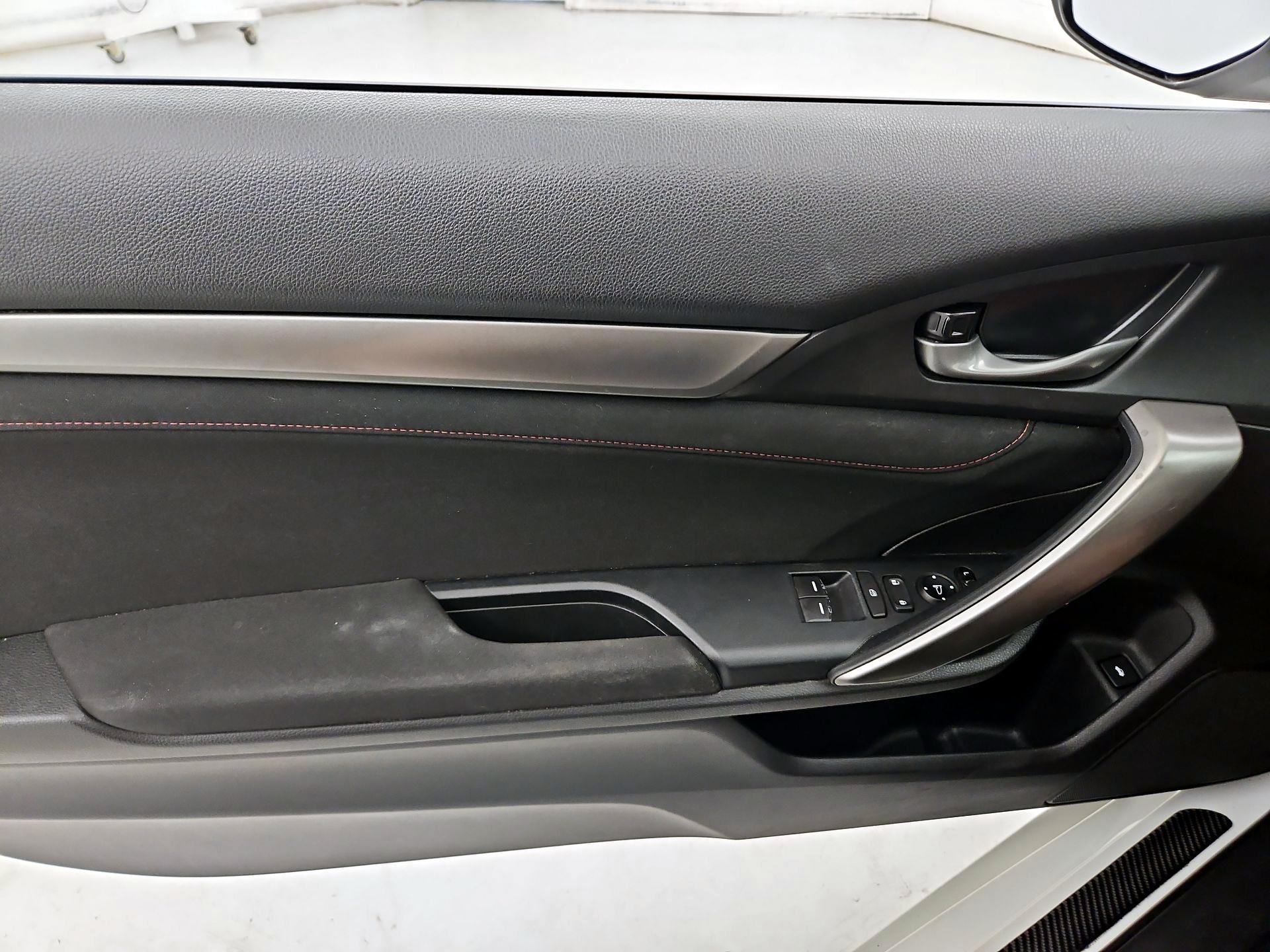 Thumbnail: 2019 Honda Civic - 12