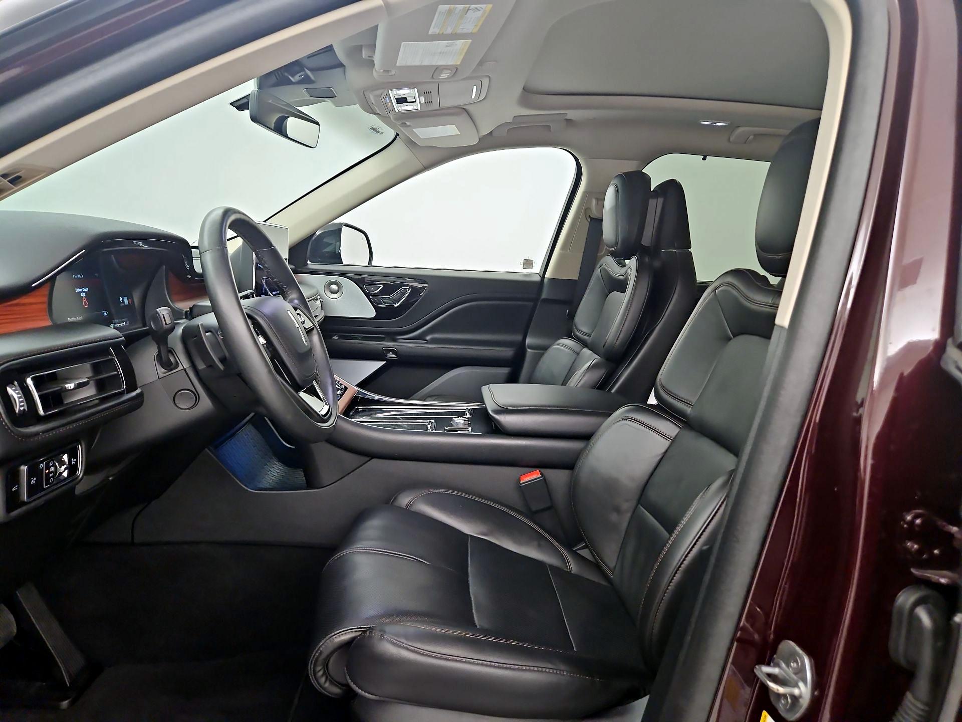 Thumbnail: 2024 Lincoln Aviator - 11