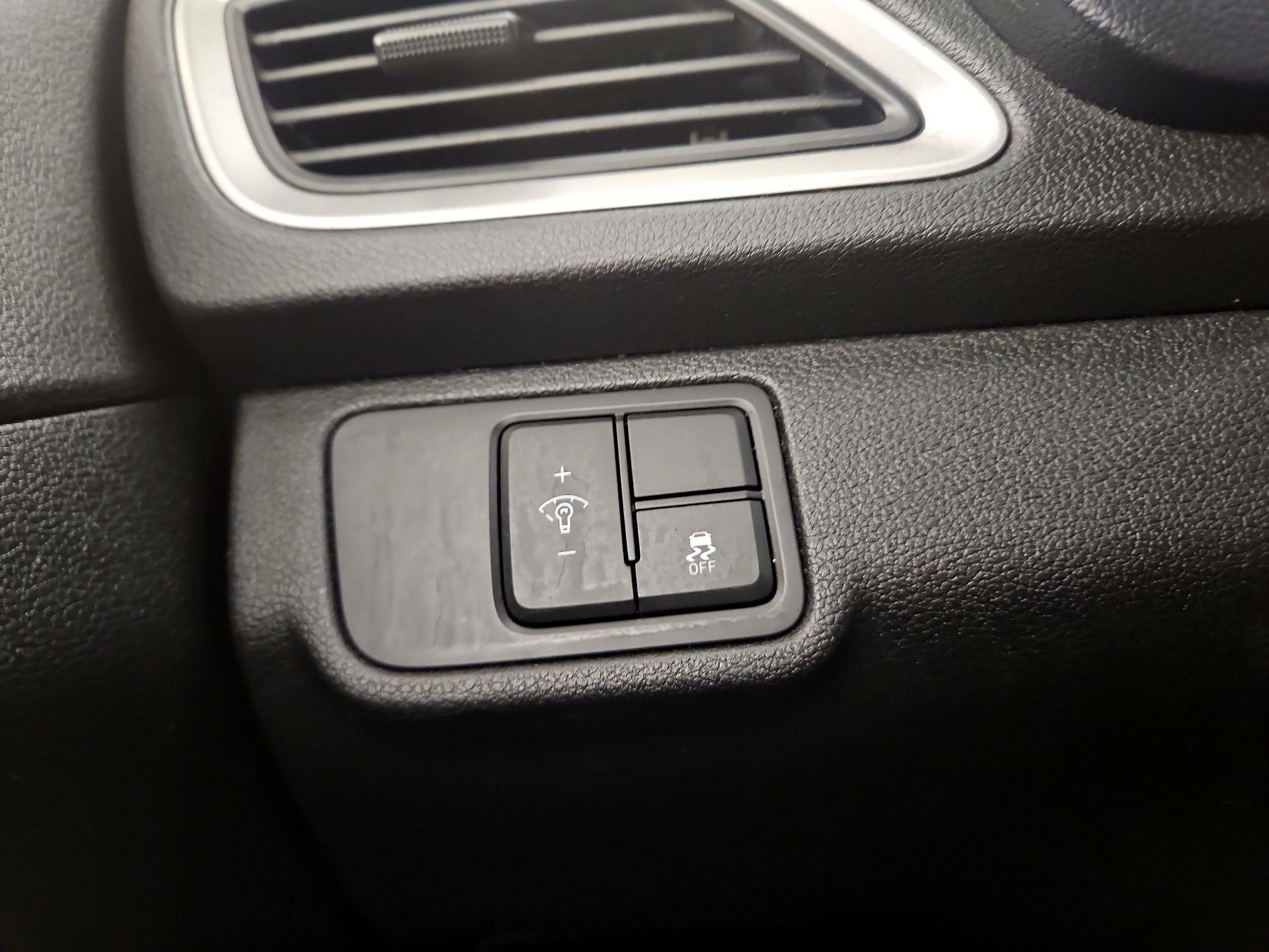 Thumbnail: 2019 Hyundai Accent - 13