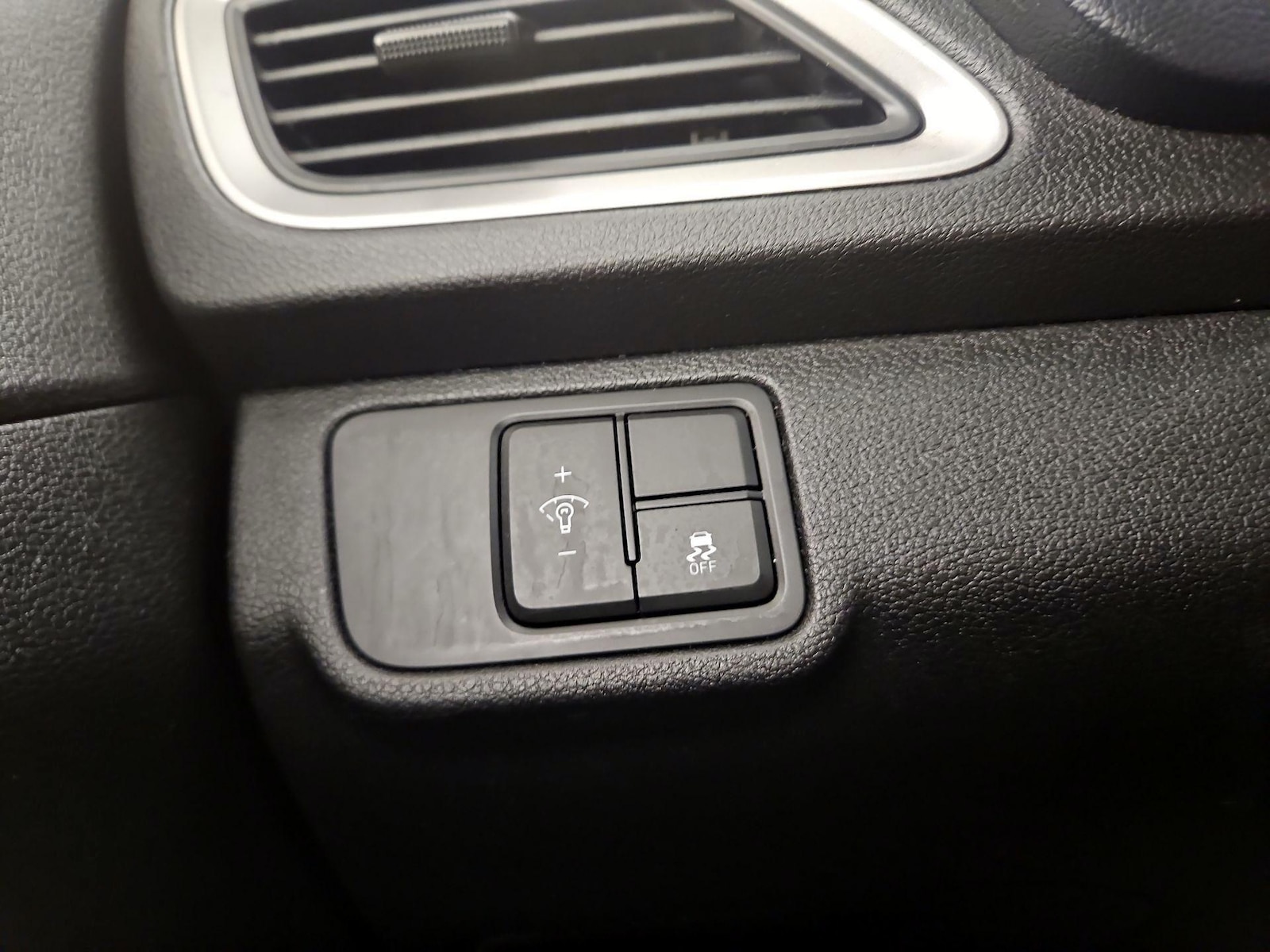 2019 Hyundai Accent SE - Photo 14