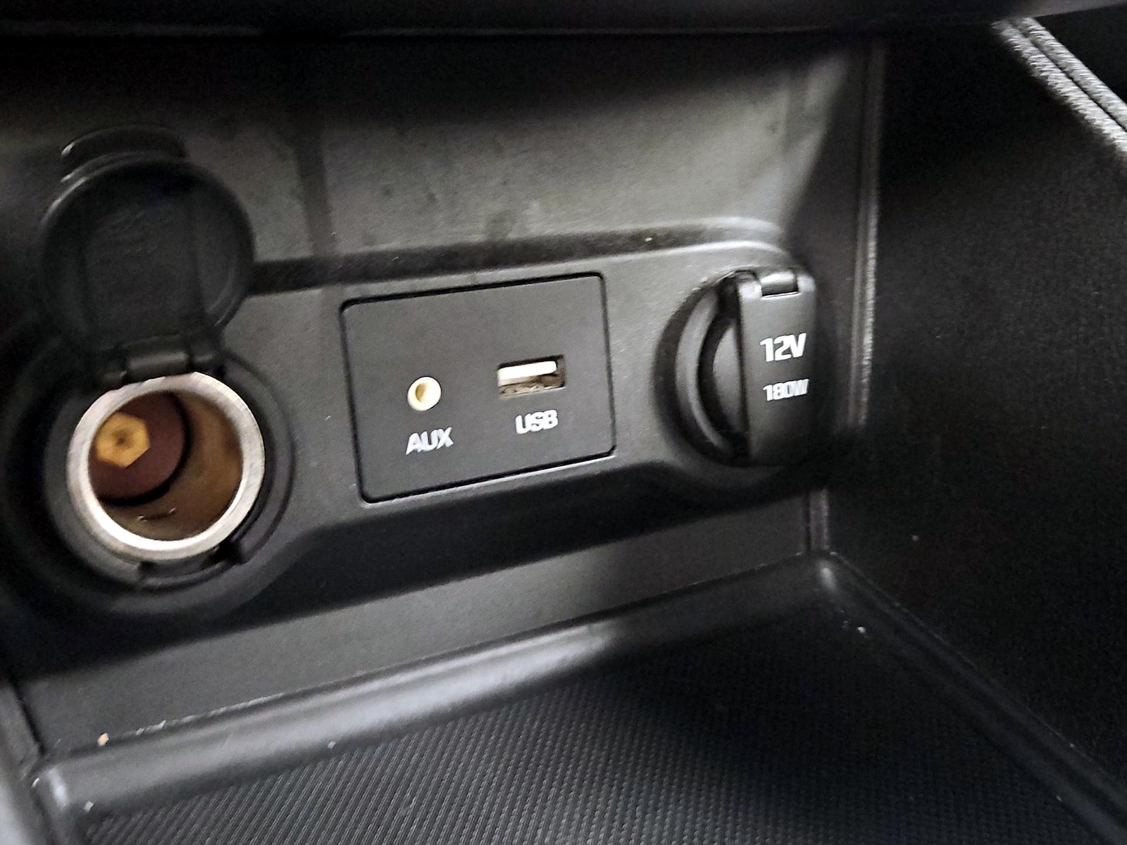 2019 Hyundai Accent SE - Photo 19