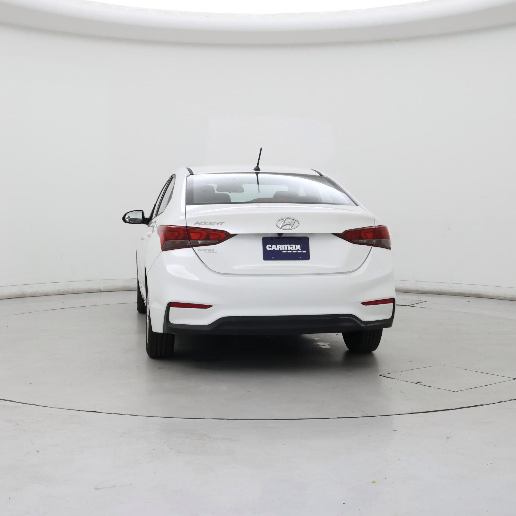 Thumbnail: 2019 Hyundai Accent - 6