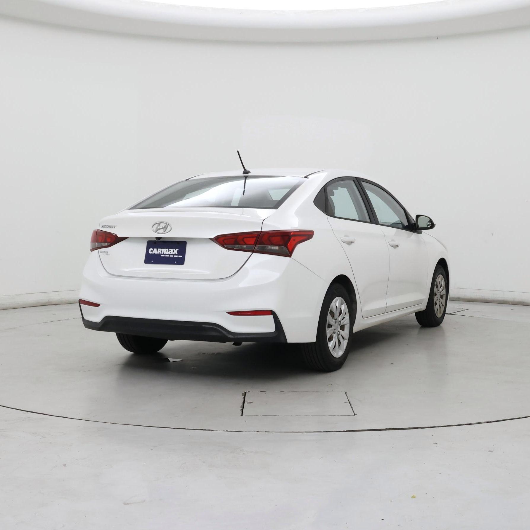 Thumbnail: 2019 Hyundai Accent - 8