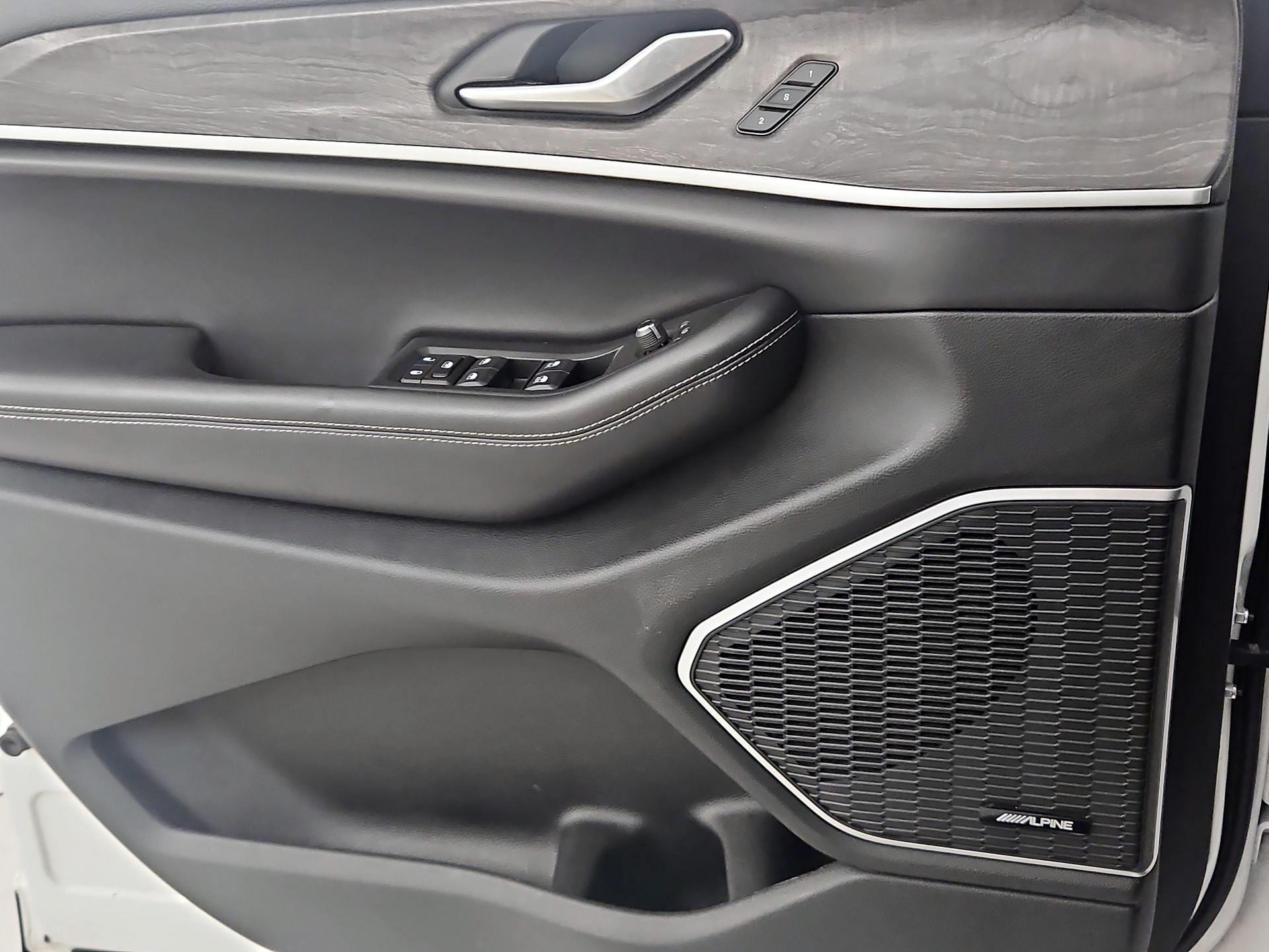 Thumbnail: 2021 Jeep Grand Cherokee L - 12