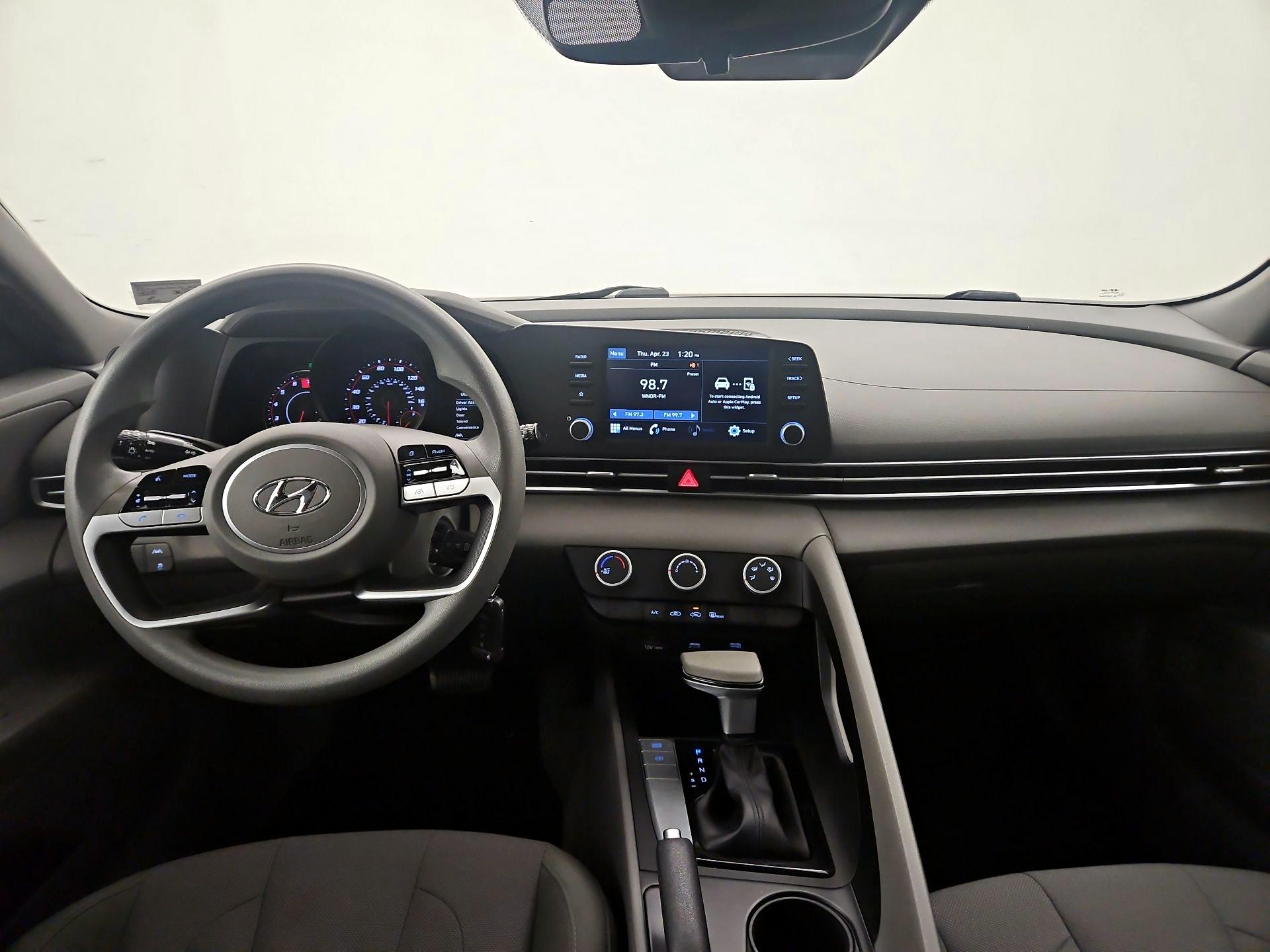 Thumbnail: 2021 Hyundai Elantra - 9