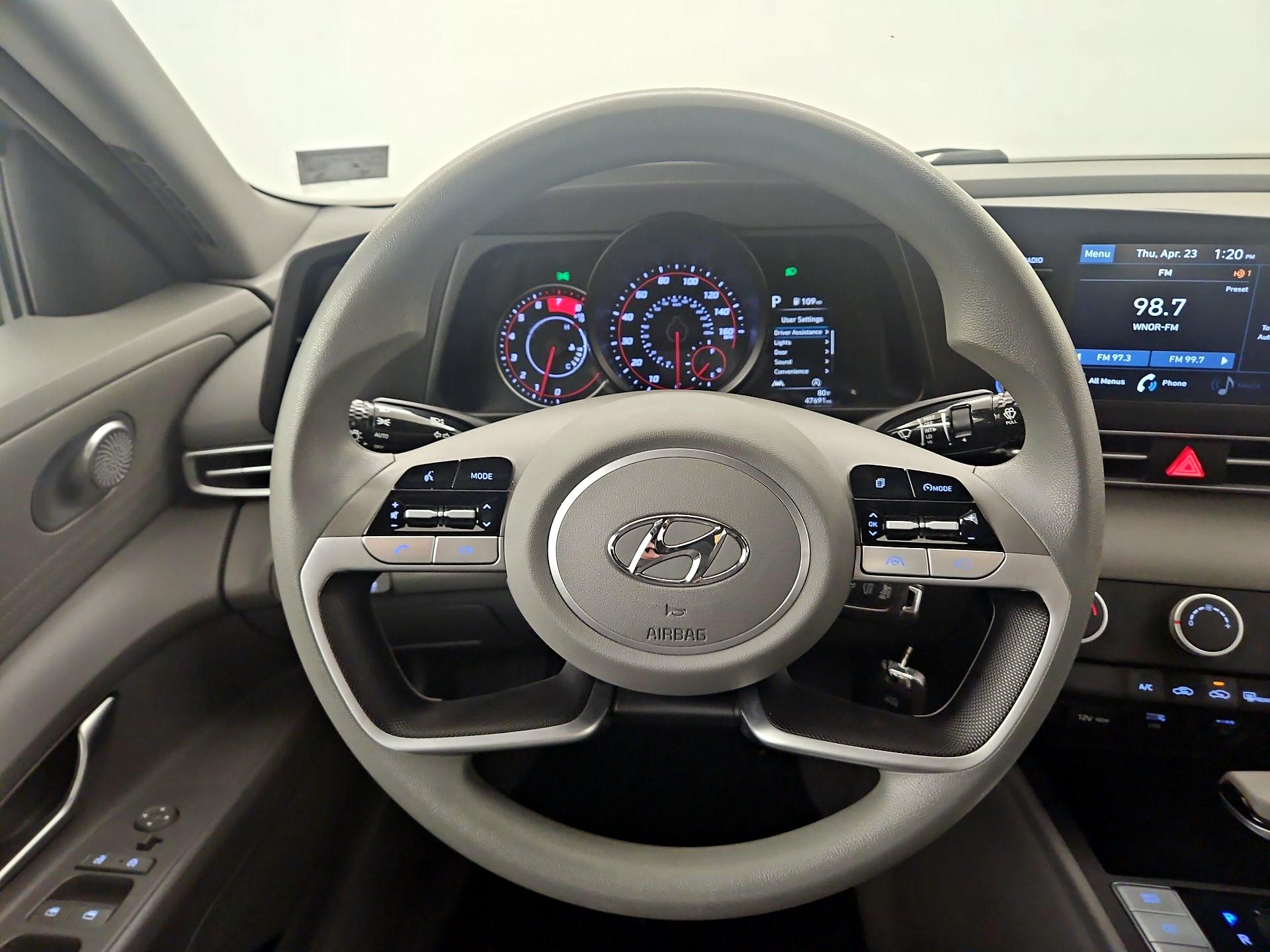 Thumbnail: 2021 Hyundai Elantra - 10