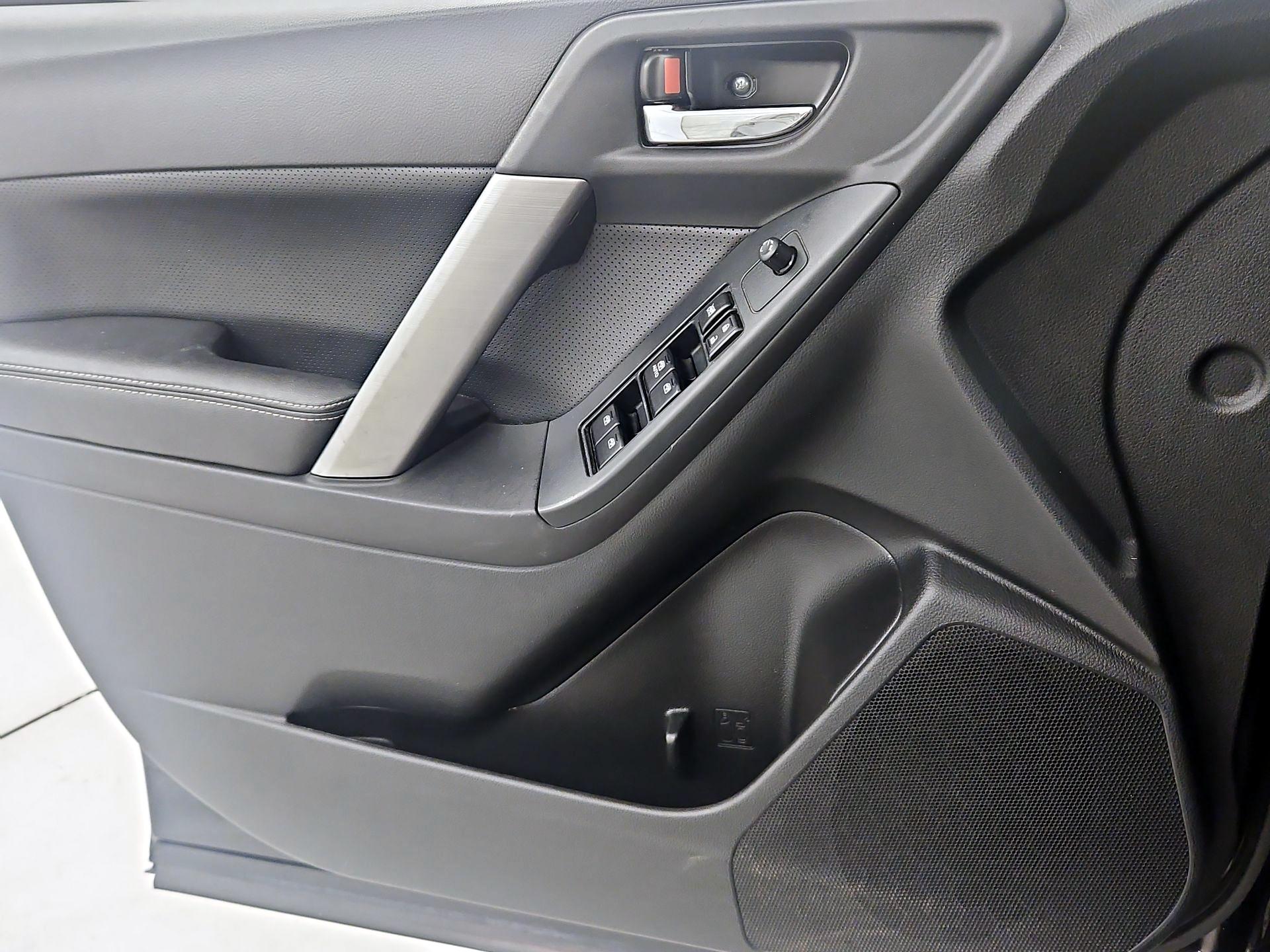 Thumbnail: 2014 Subaru Forester - 12