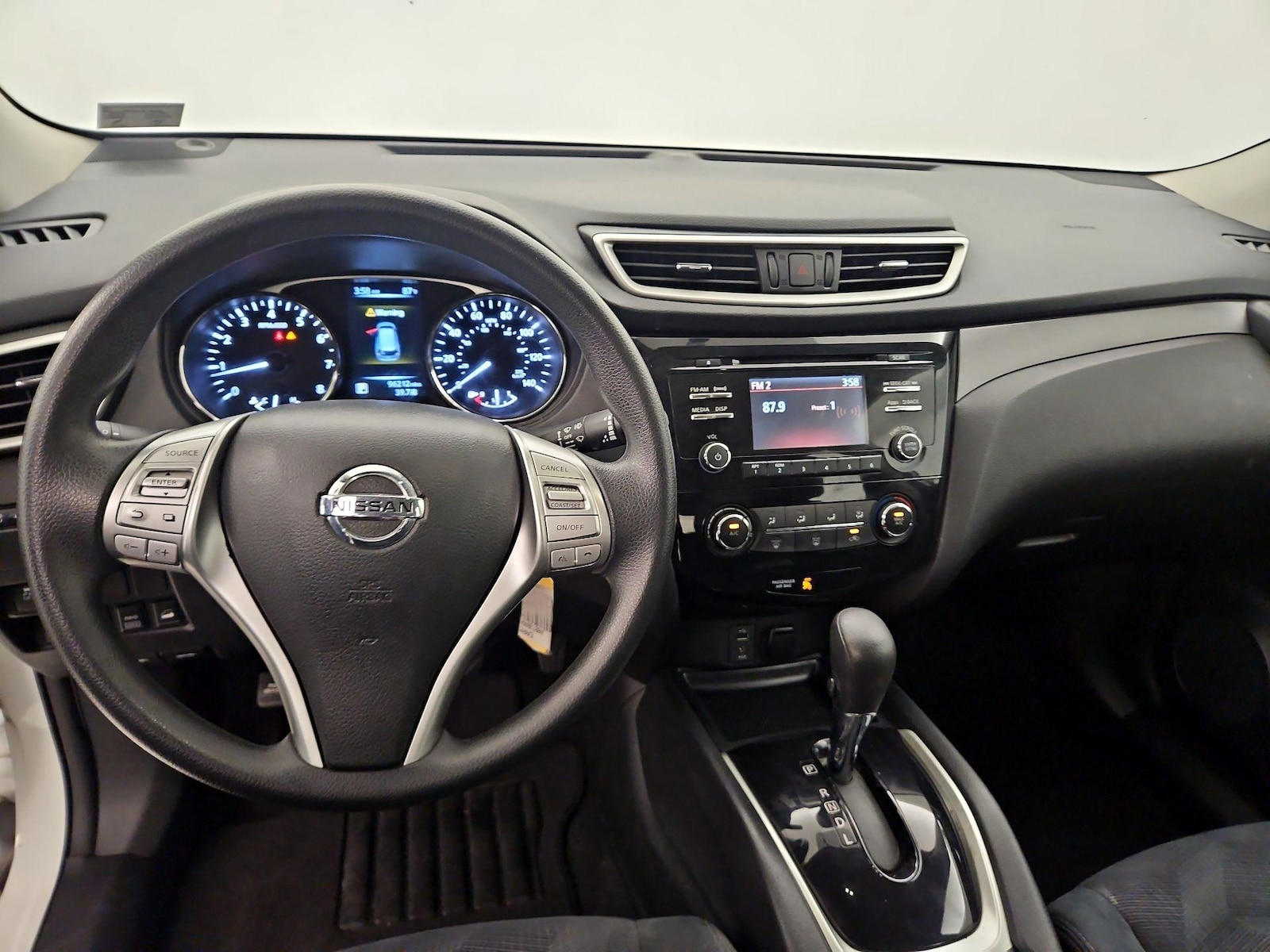 2016 Nissan Rogue S - Photo 11