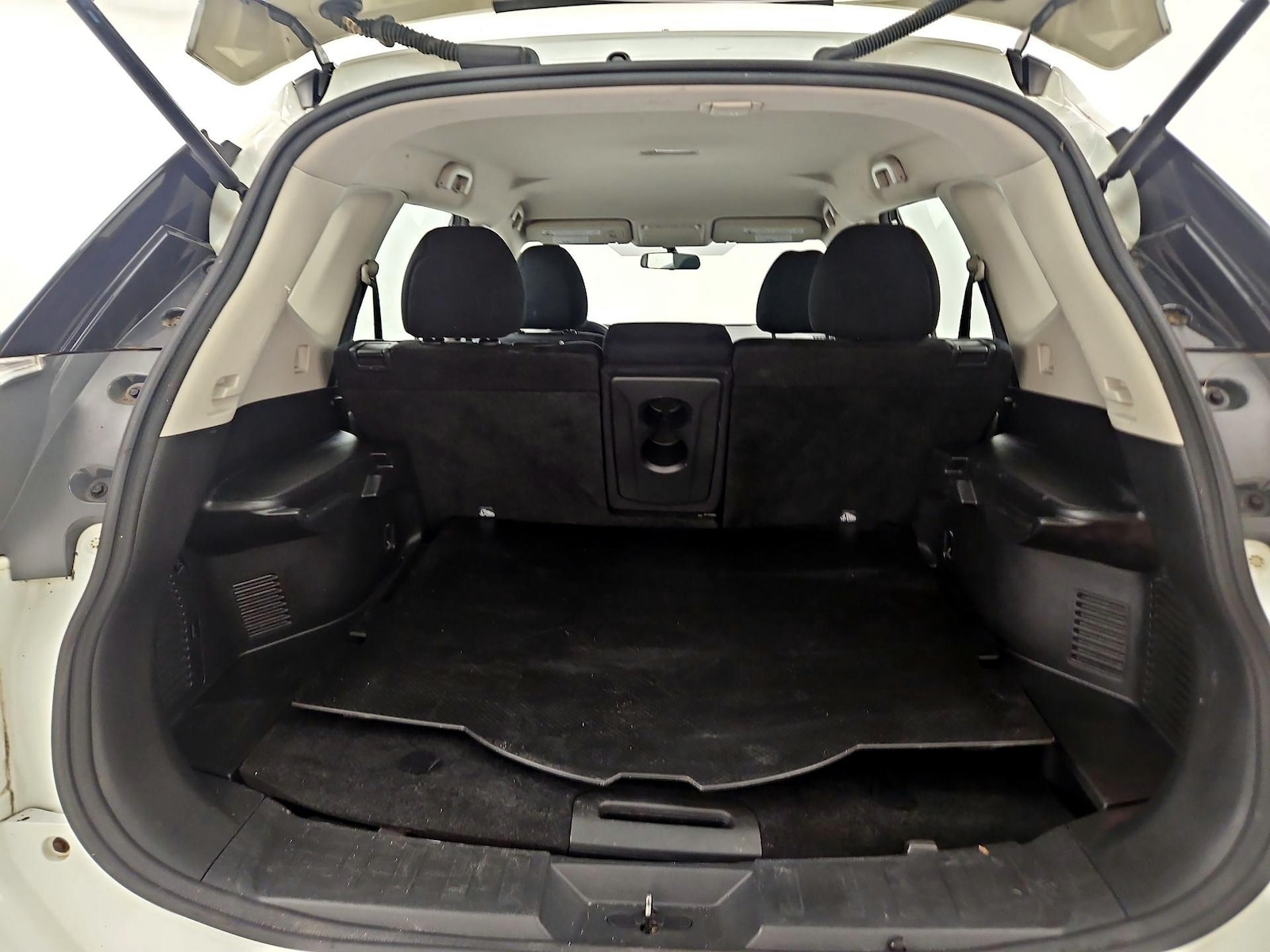 2016 Nissan Rogue S - Photo 21