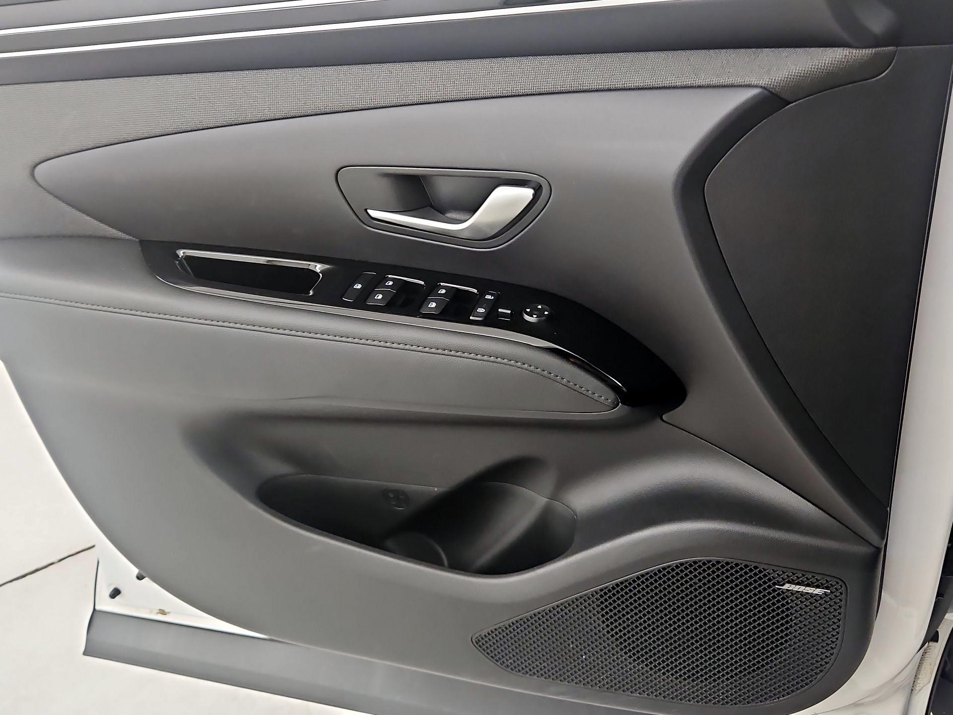 Thumbnail: 2023 Hyundai Santa Cruz - 12