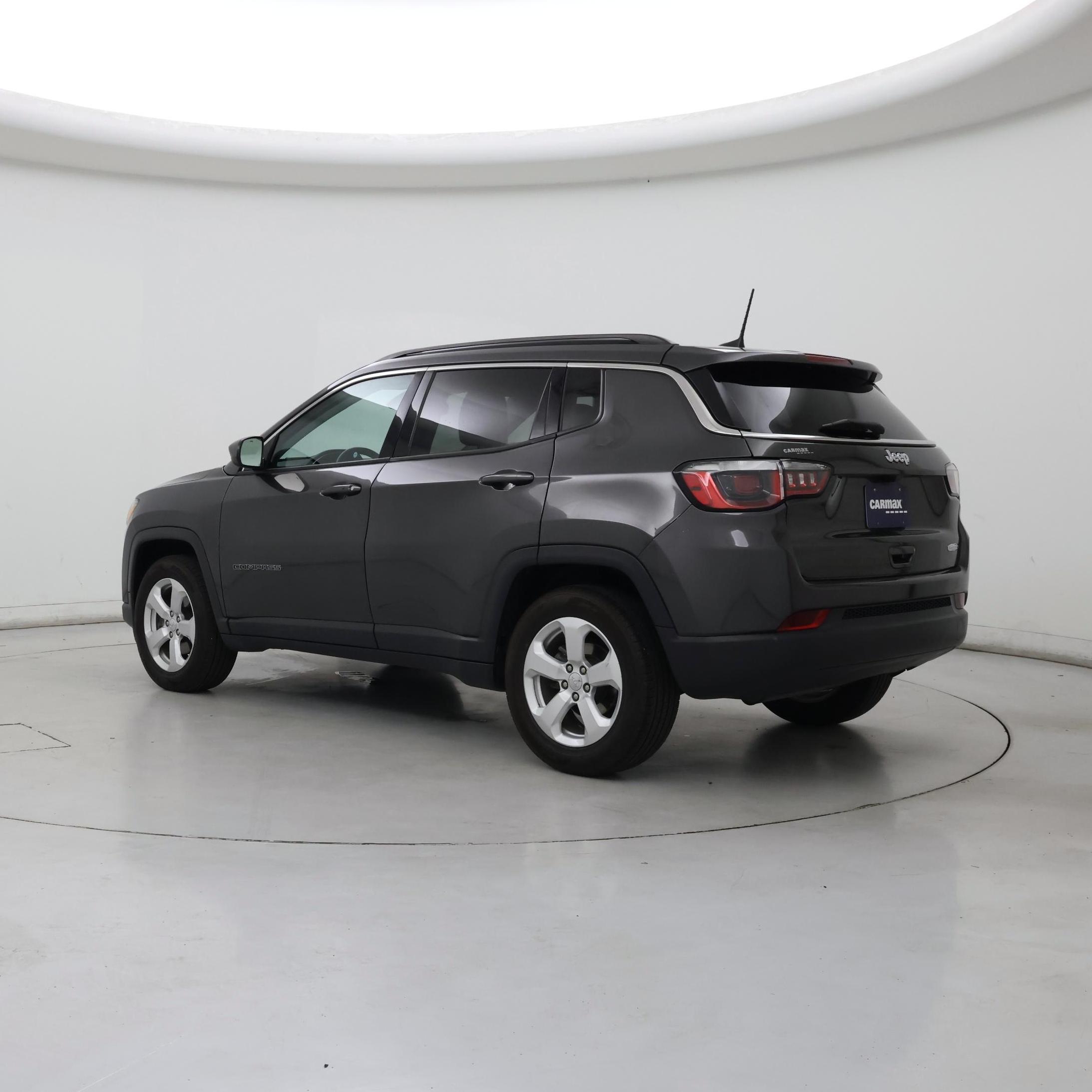 Thumbnail: 2018 Jeep Compass - 2