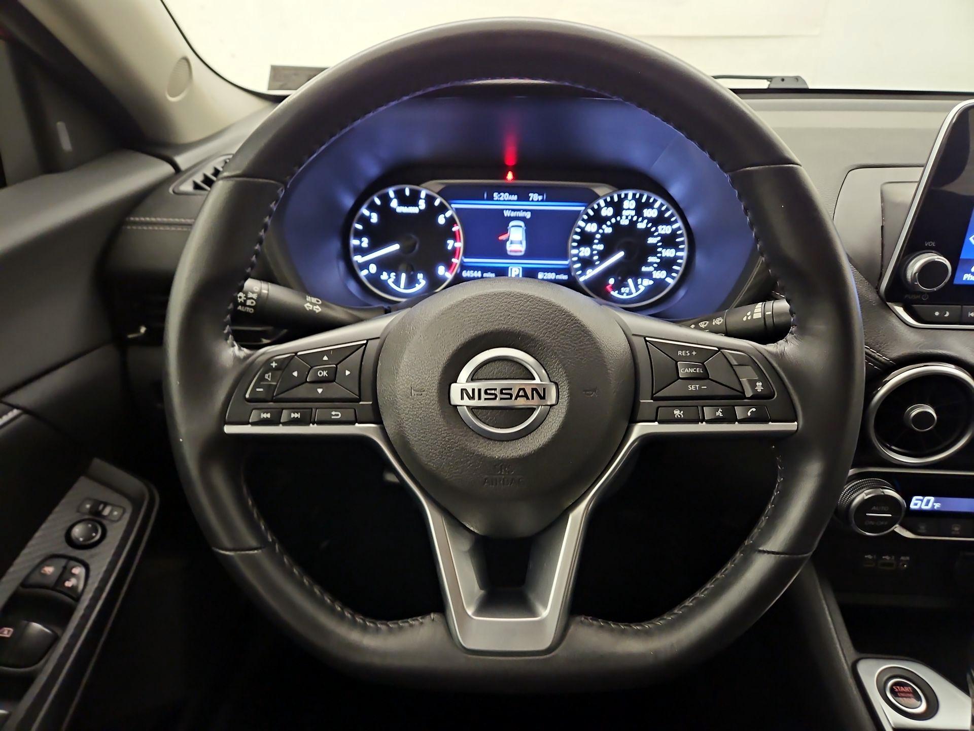 Thumbnail: 2021 Nissan Sentra - 10
