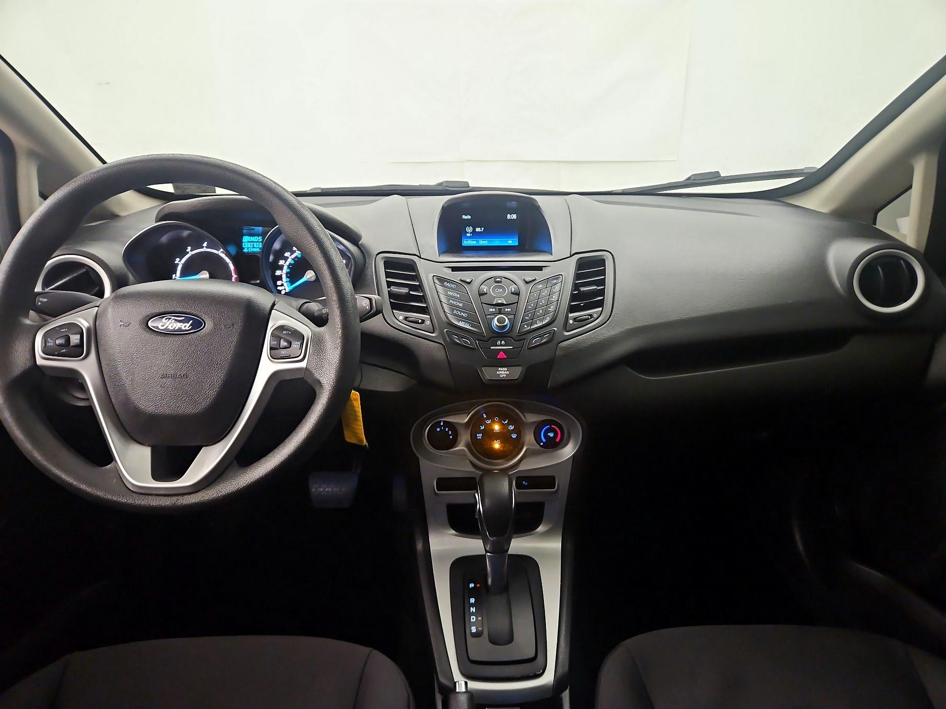 Thumbnail: 2018 Ford Fiesta - 9