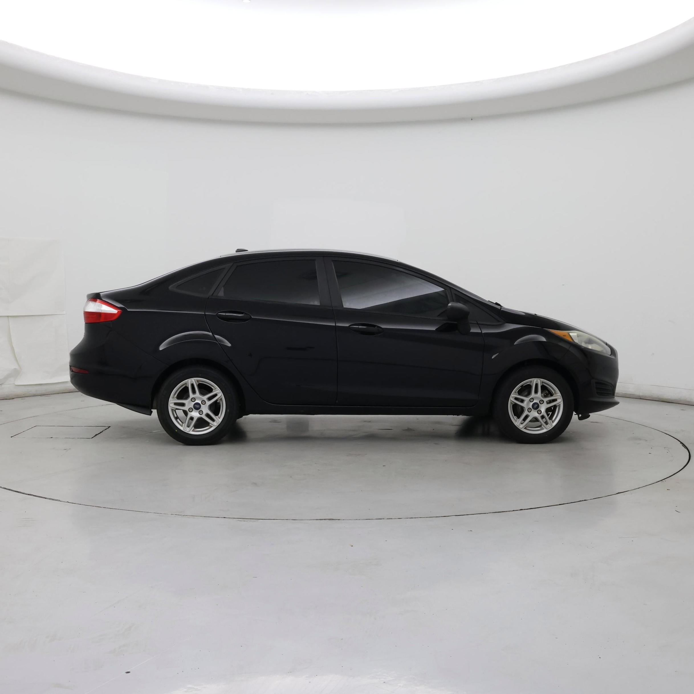 Thumbnail: 2018 Ford Fiesta - 7