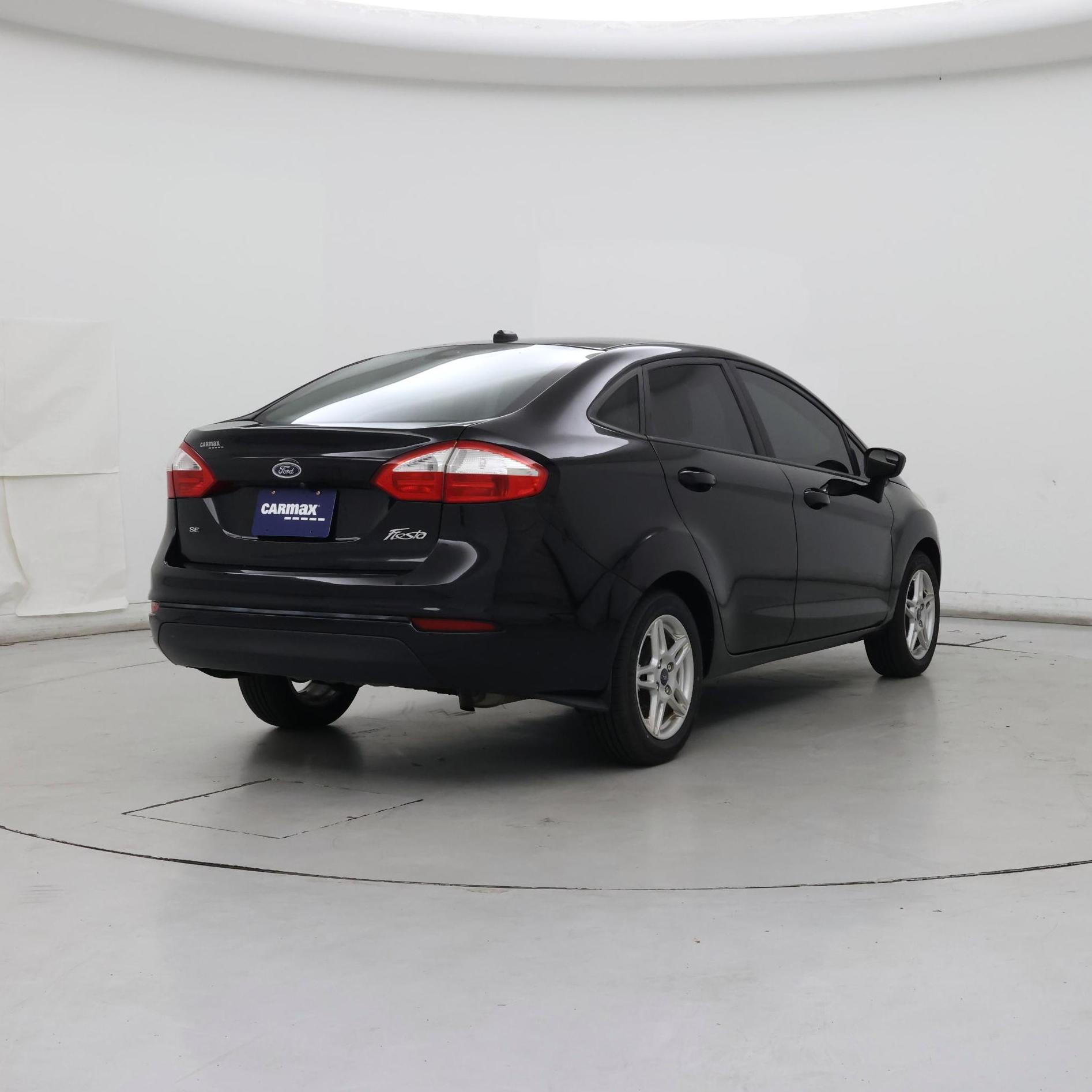 Thumbnail: 2018 Ford Fiesta - 8