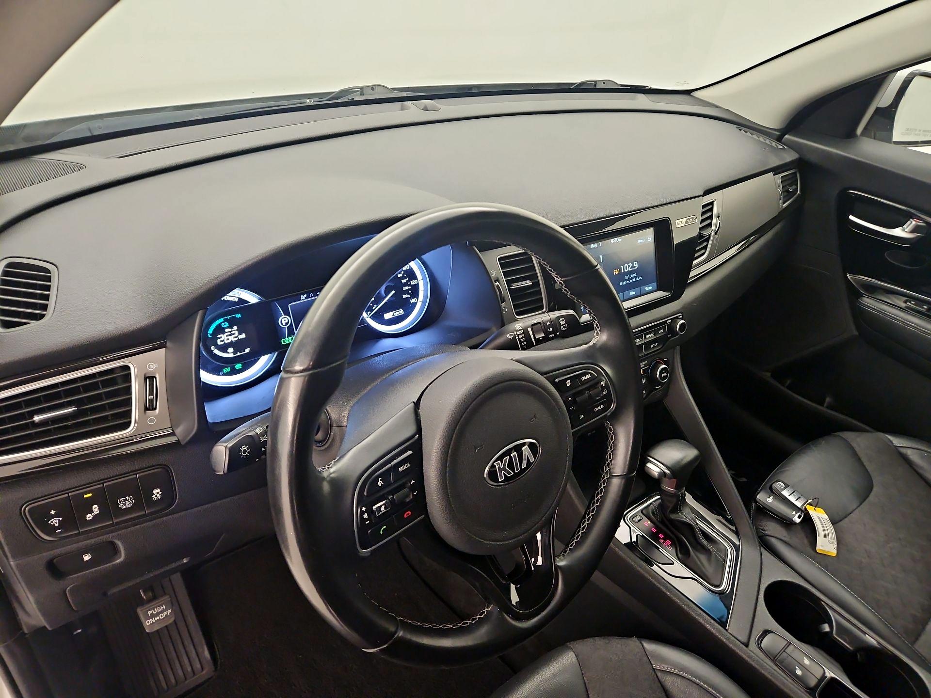 Thumbnail: 2019 Kia Niro - 9