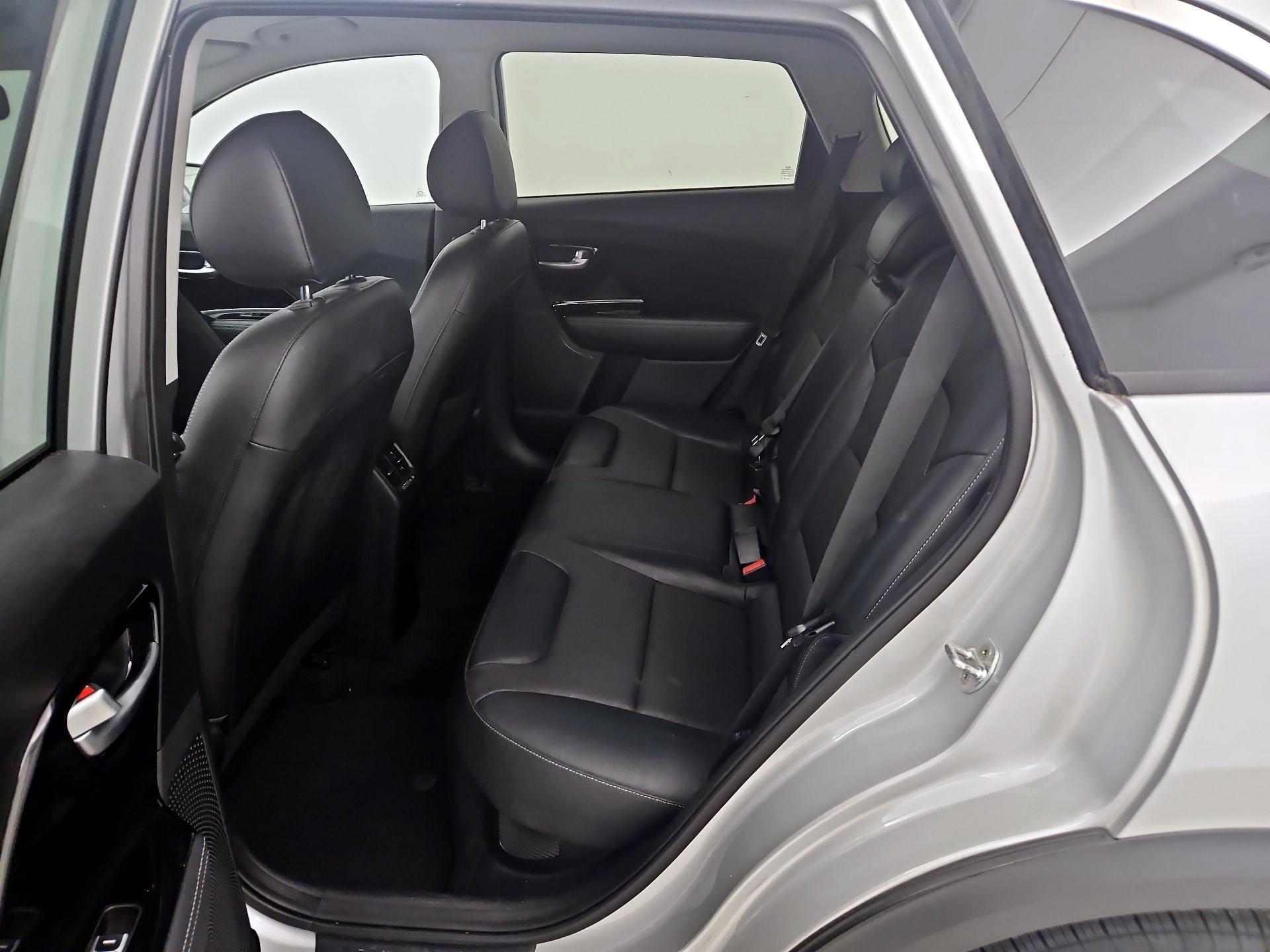 Thumbnail: 2019 Kia Niro - 19