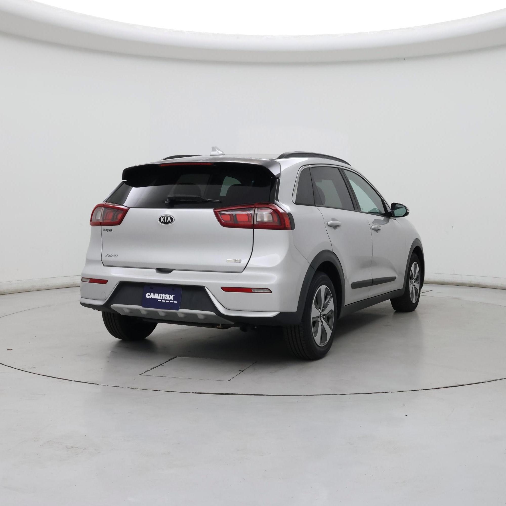 Thumbnail: 2019 Kia Niro - 8